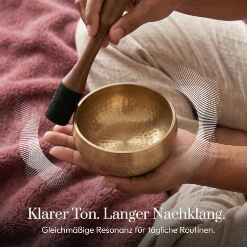 Detalle de Silent Mind Klangschale Ø9 cm Bronze – Handgefertigtes Komplett-Set für Anfänger