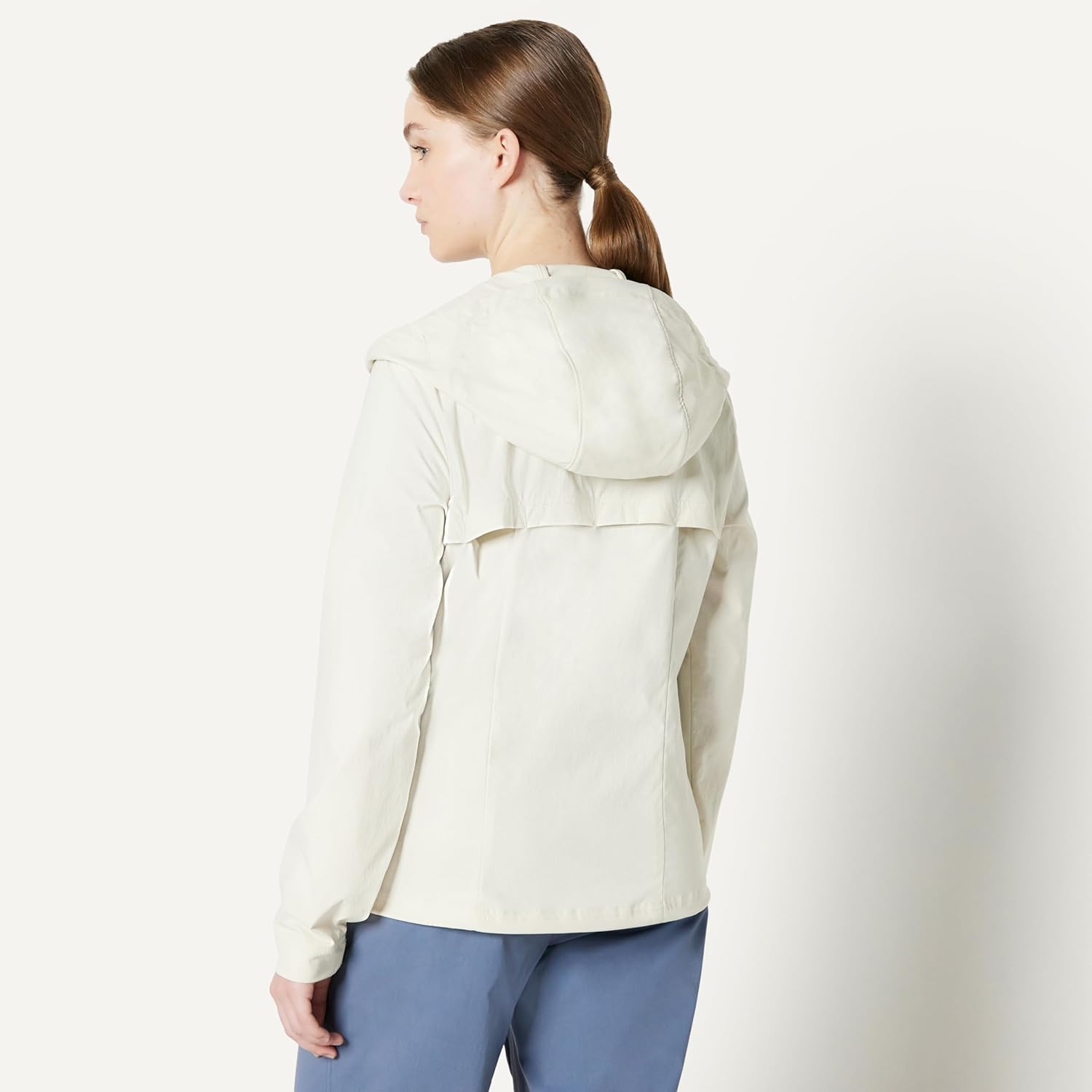 Thumbnail 2 de Amazon Essentials Women's Water Repellent Active Hiking Jacket