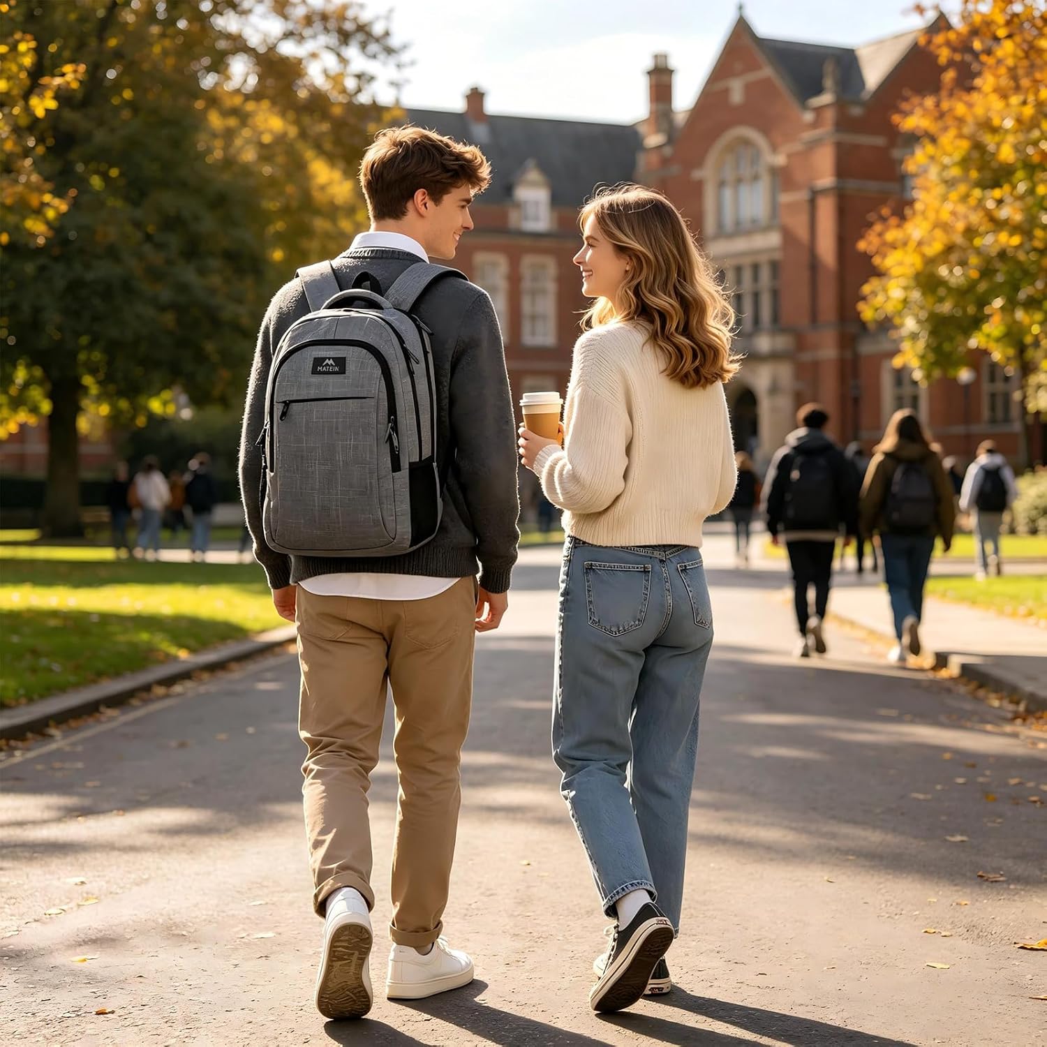 Detalle 2 de MATEIN Travel Laptop Backpack: Lightweight, Secure & Versatile for Work & Travel