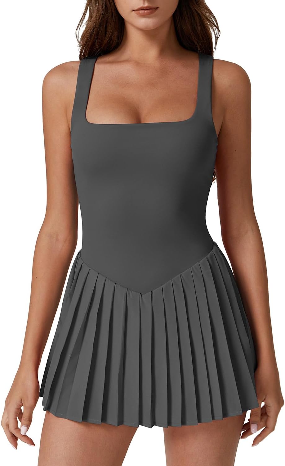 Detalle de QINSEN Women's Square Neck Tennis Dress with Built-In Shorts and Pockets