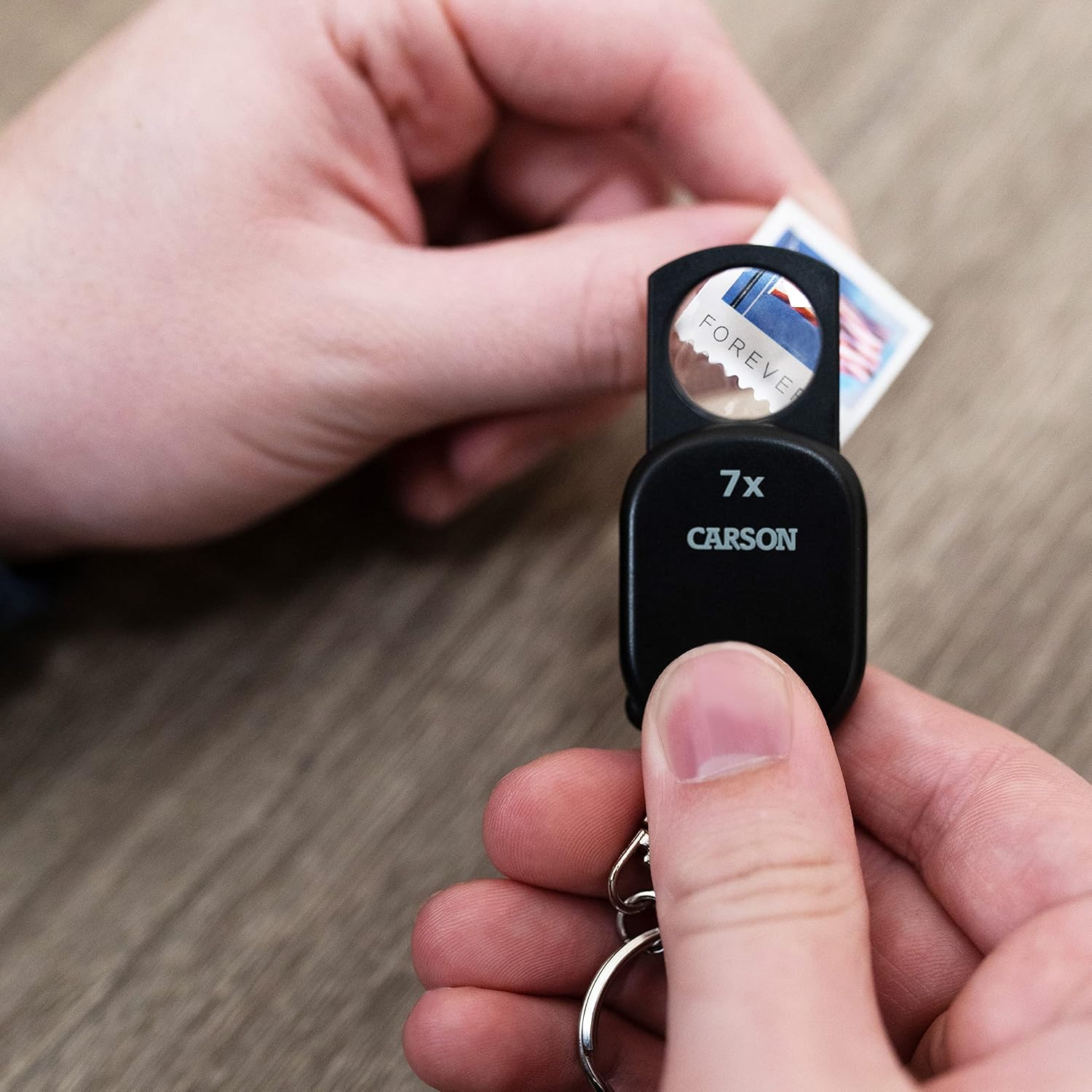 Detalle 1 de Carson Keychain Magnifier 7x