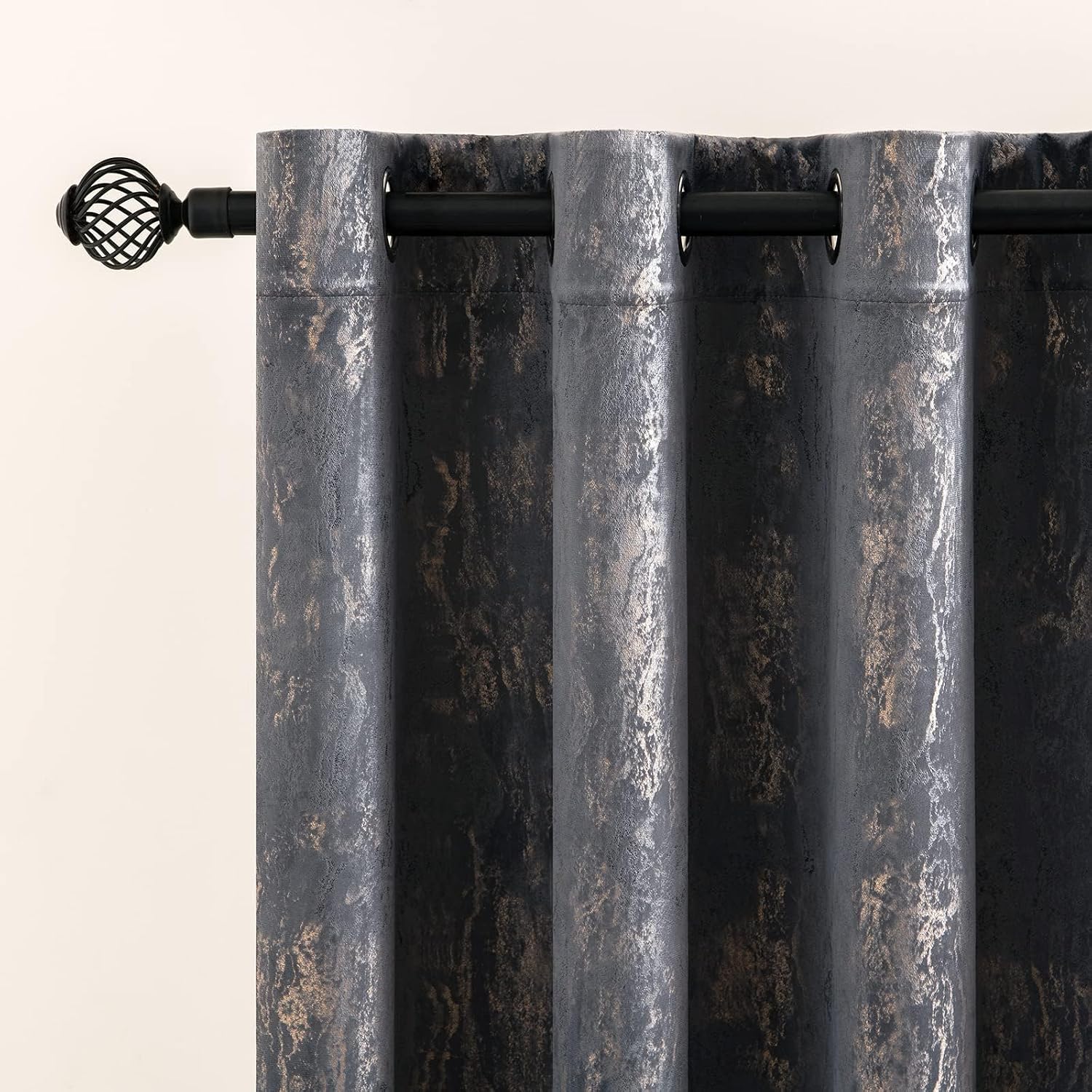 Thumbnail 1 de MIULEE Grey Velvet Curtains with Gold Foil (2 Panel Set) 46 x 72 Inch