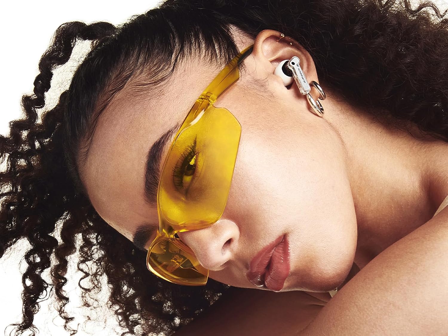 Detalle 2 de Nothing Ear (a) 42.5H Playtime Wireless Earbuds
