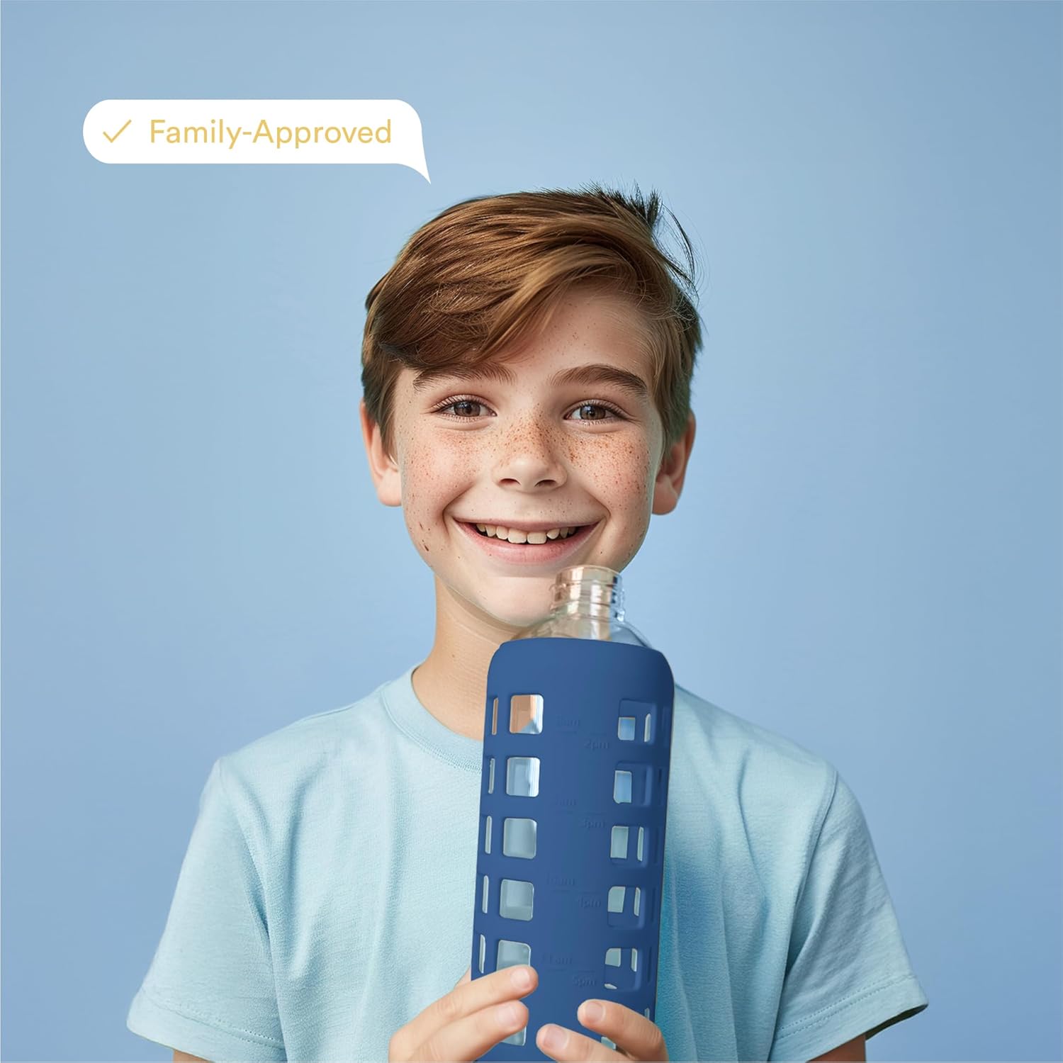 Thumbnail 5 de purifyou borosilicate glass water bottle with time & volume markers (32oz) and silicone sleeve