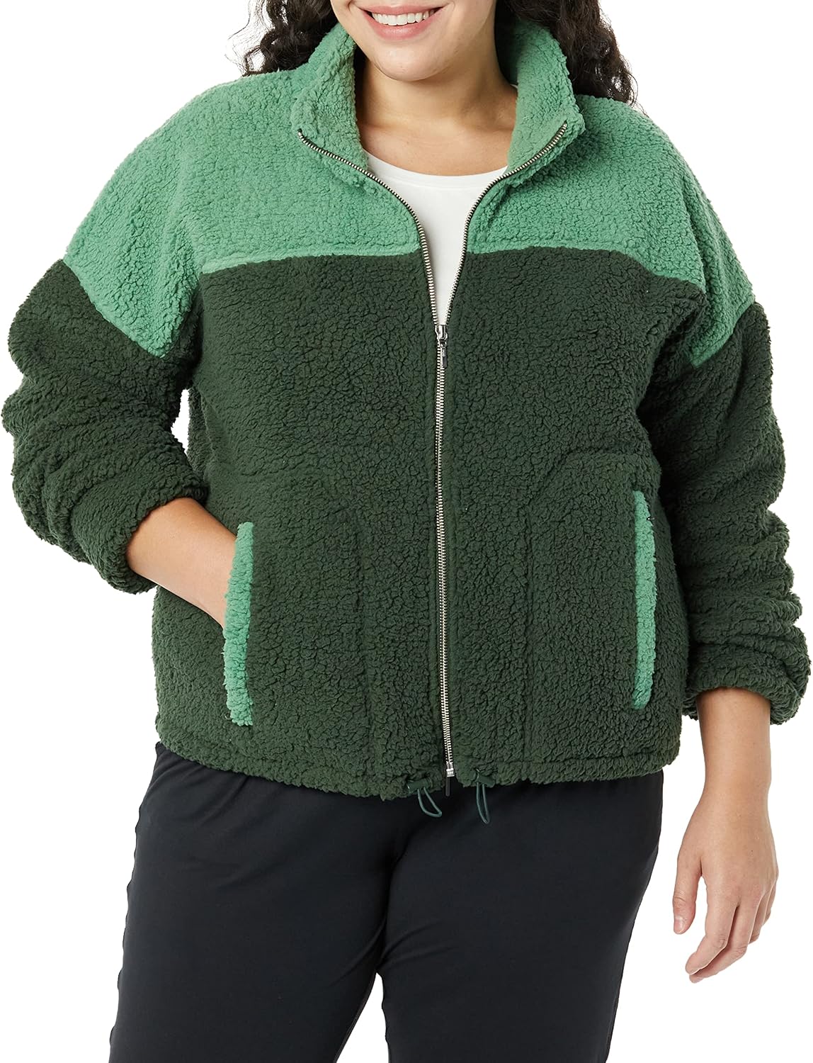 Thumbnail 3 de Amazon Essentials Damen Sherpa-Fleecejacke mit Reißverschluss und Stehkragen – normale Passform für Alltag & Winter-Lagen