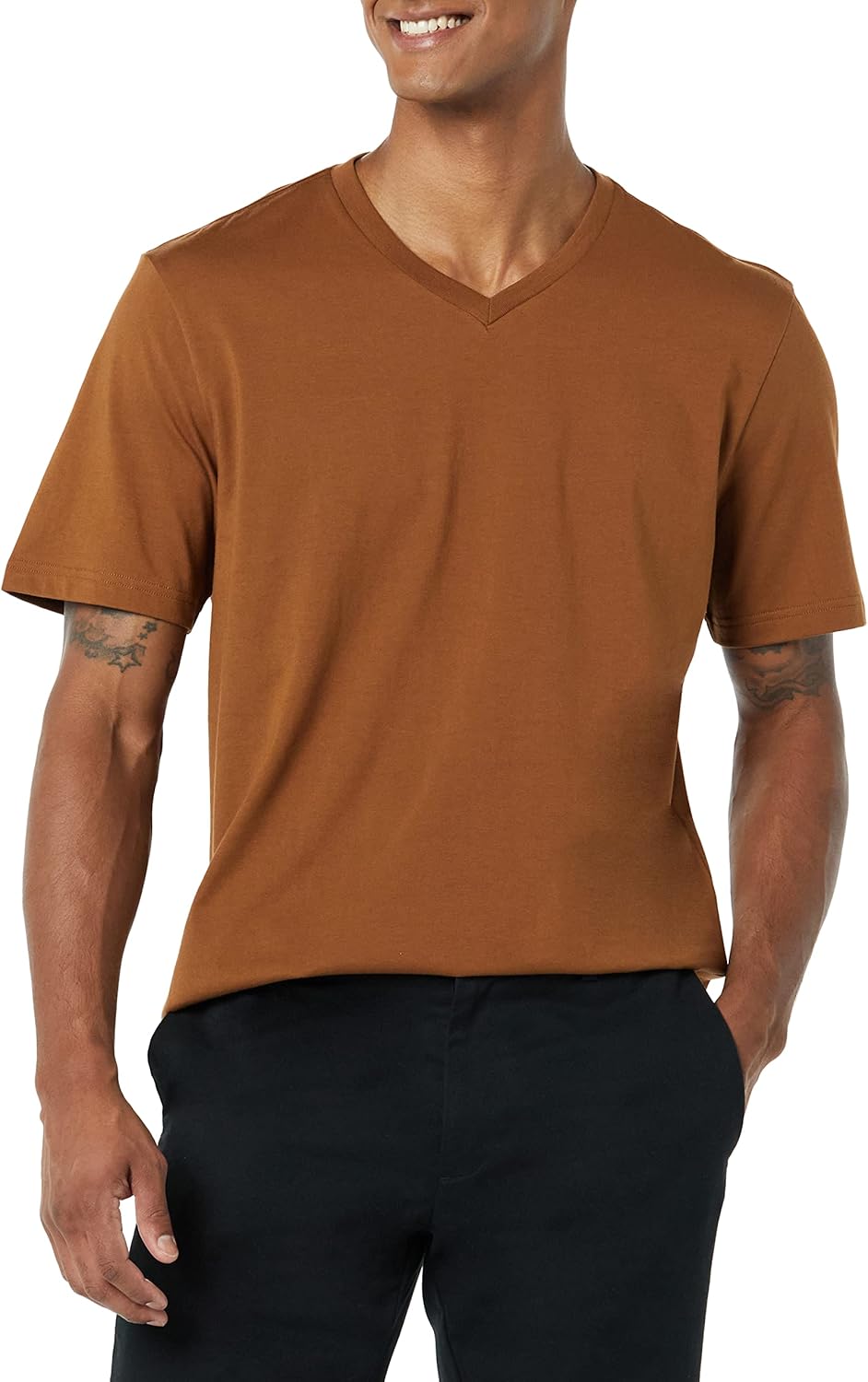 Thumbnail 1 de Amazon Essentials Herren Kurzarm-V-Ausschnitt T-Shirt