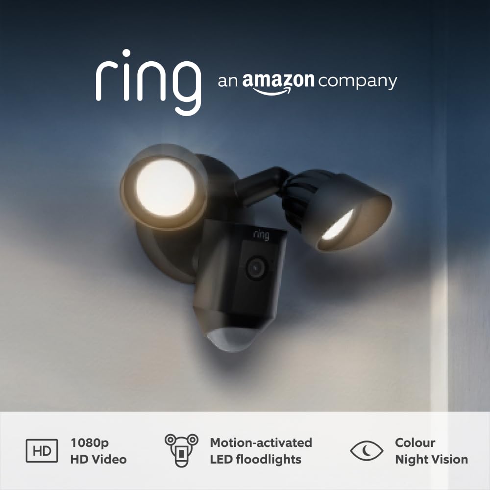 Detalle de Ring Floodlight Cam Wired Plus (1080p HD) outdoor security camera with LED floodlights, siren and Wi‑Fi