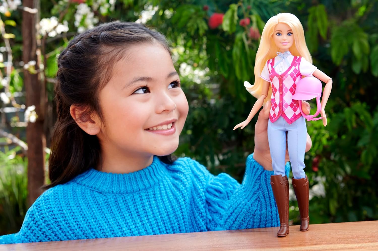 Detalle 2 de Barbie Malibu Puppe HXJ38 Zubehör für Pferde