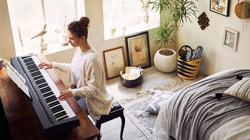 Detalle de Yamaha P-45: Piano numérique à 88 touches noir, compact et transportable