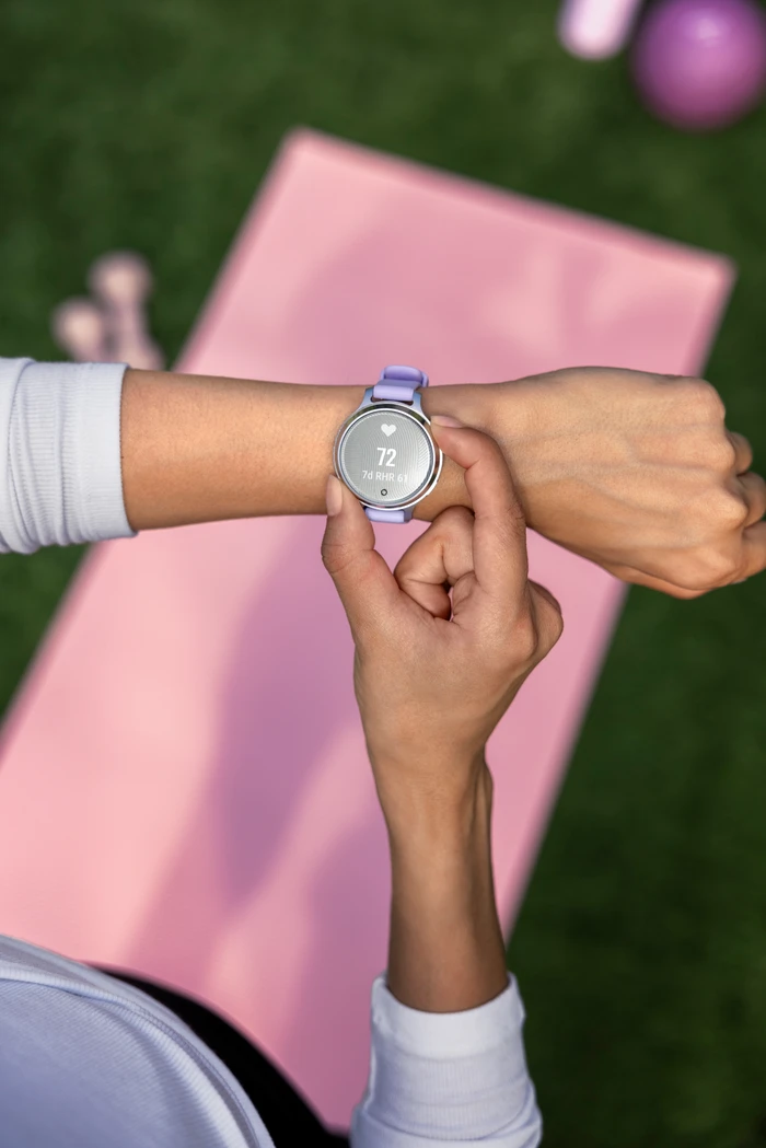 Thumbnail 16 de Garmin Lily 2 Active Silber/Lila – Kleine Smartwatch mit GPS, Herzfrequenz & Training Coach