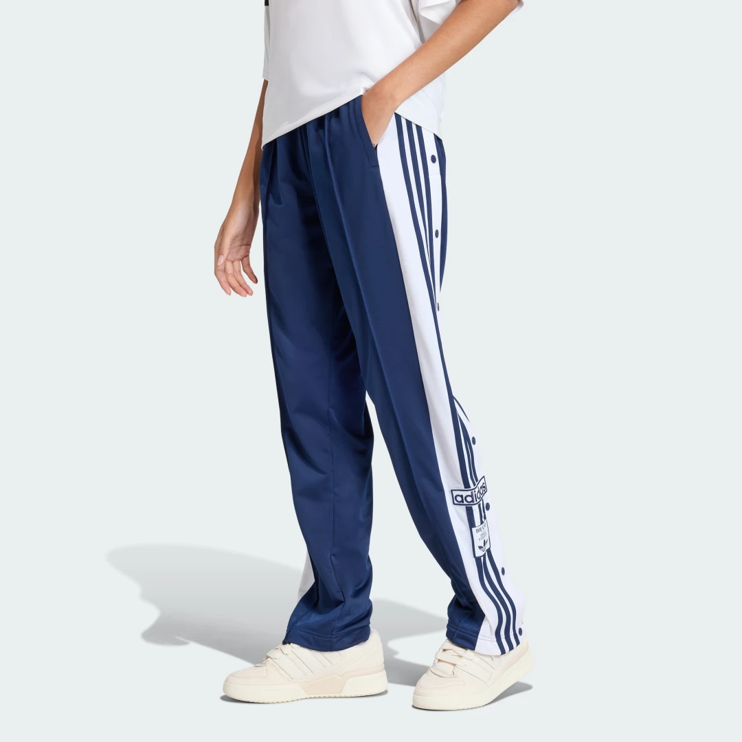 Detalle de Pantalón de chándal Adibreak de Adidas – azul