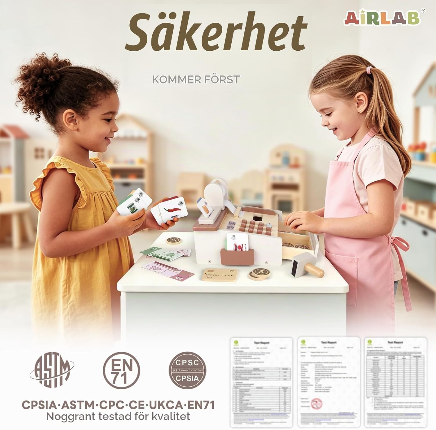 Detalle de Airlab leksakskassa i trä med kassalåda, skanner och tillbehör