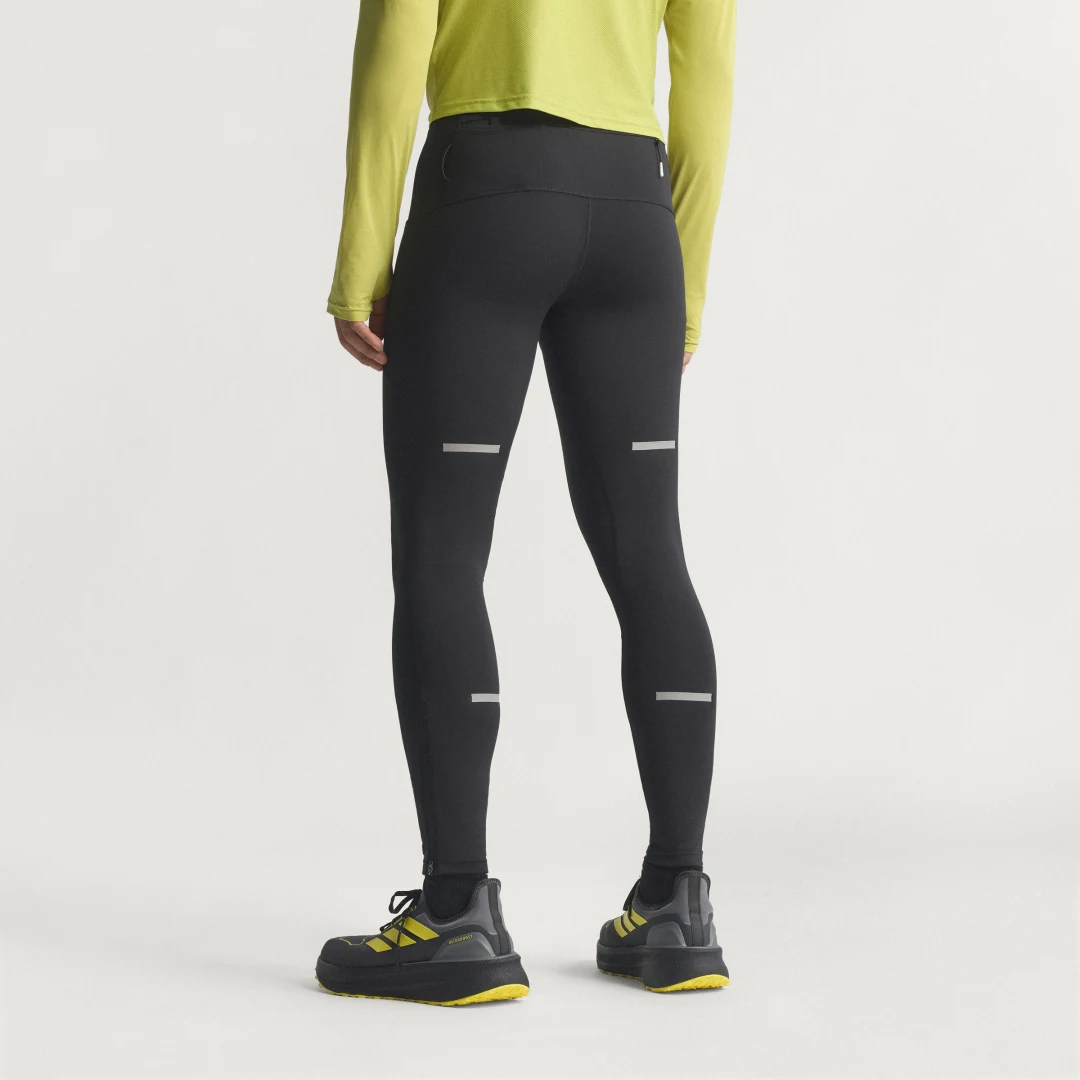 Detalle 2 de Mallas de running Adi365 CLIMAWARM+ de Adidas (Negro)