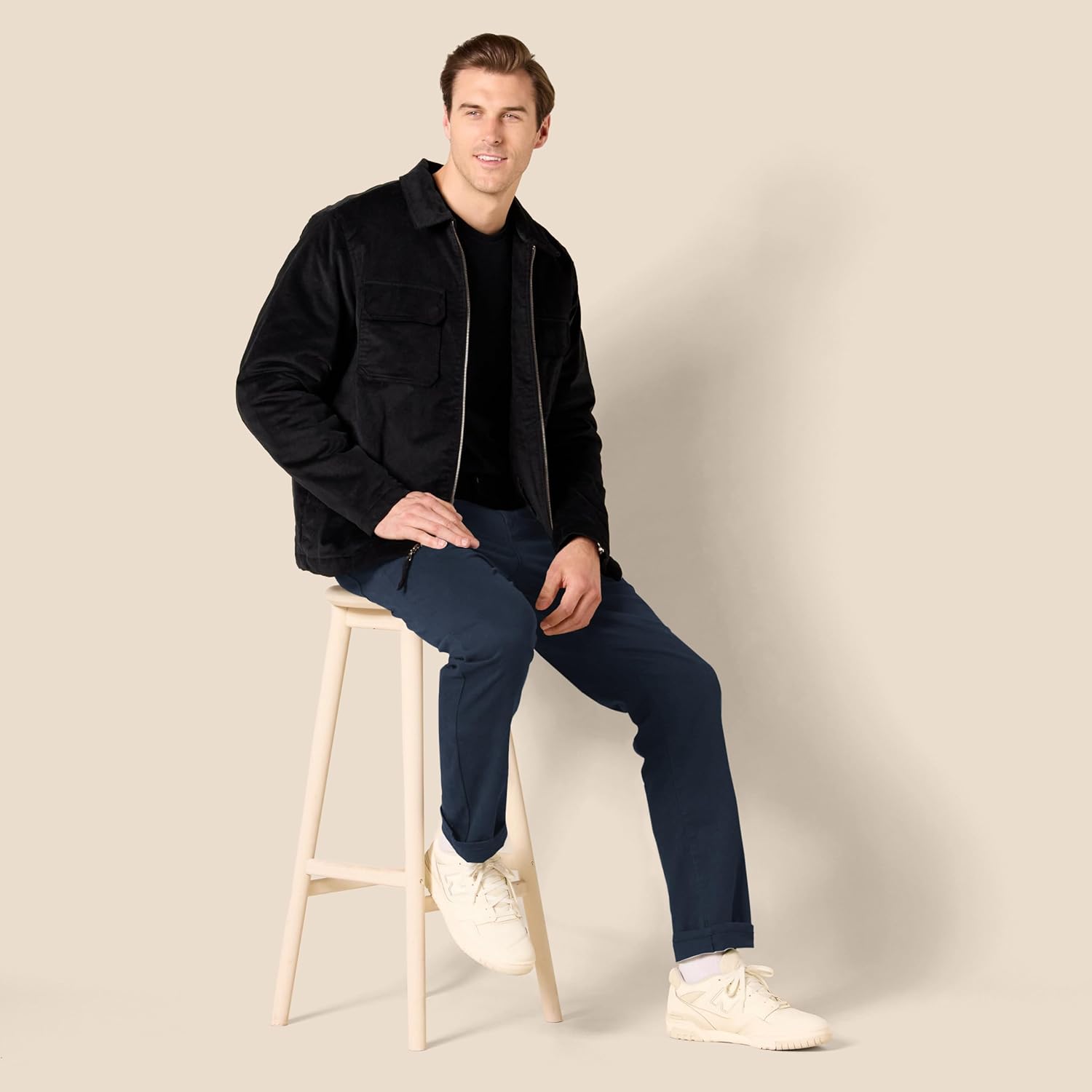 Thumbnail 6 de Amazon Essentials Men’s Slim-Fit 5-Pocket Stretch Twill Trousers