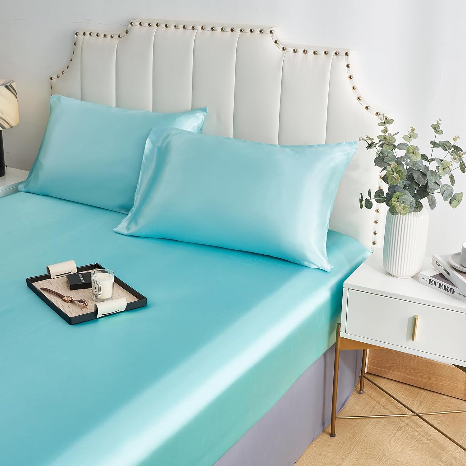 Detalle 2 de DuShow Double Satin Fitted Sheet with Deep Pocket — Blue, 85gsm Polyester Satin