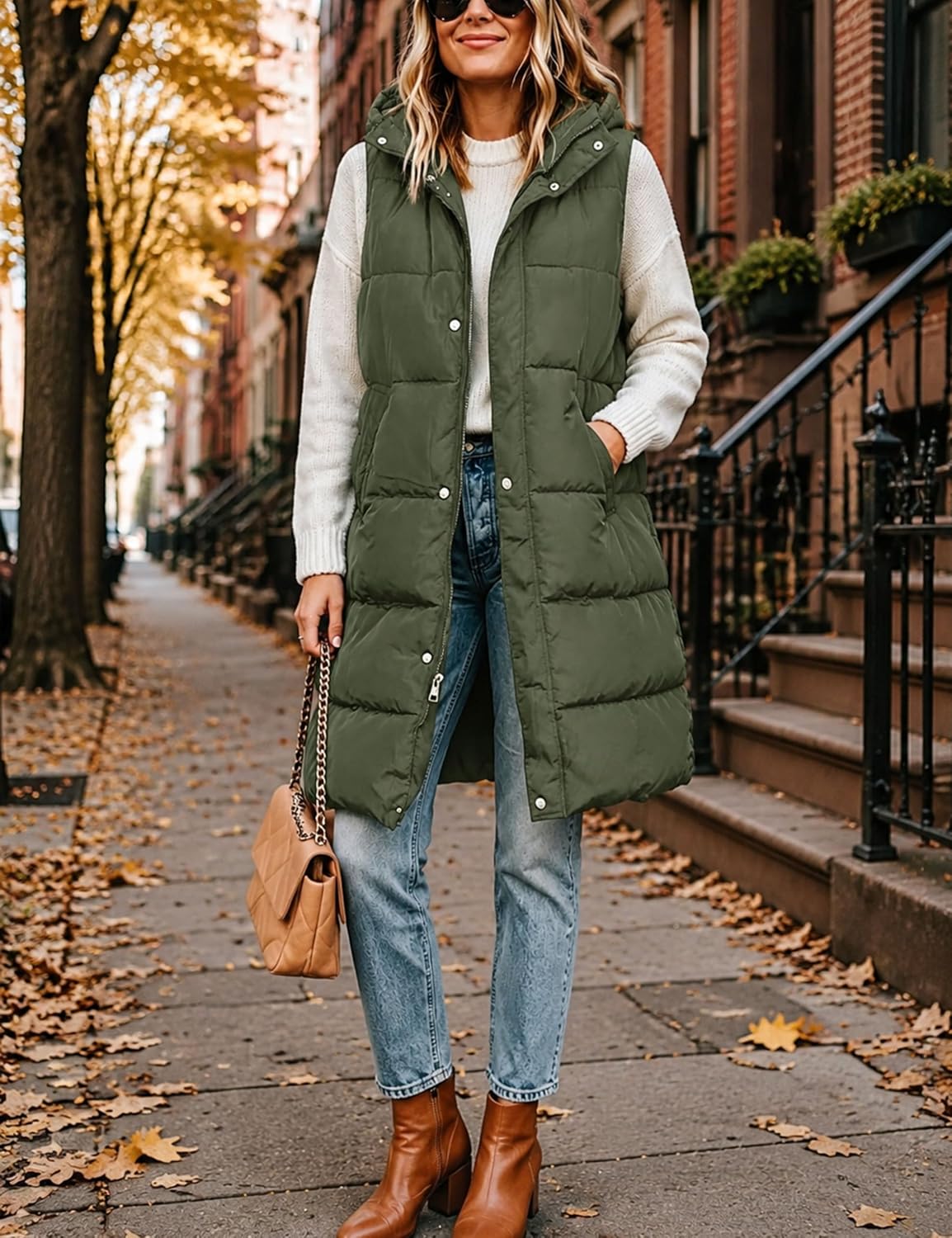 Thumbnail 2 de Tanming Women's Long Puffer Vest removable hood