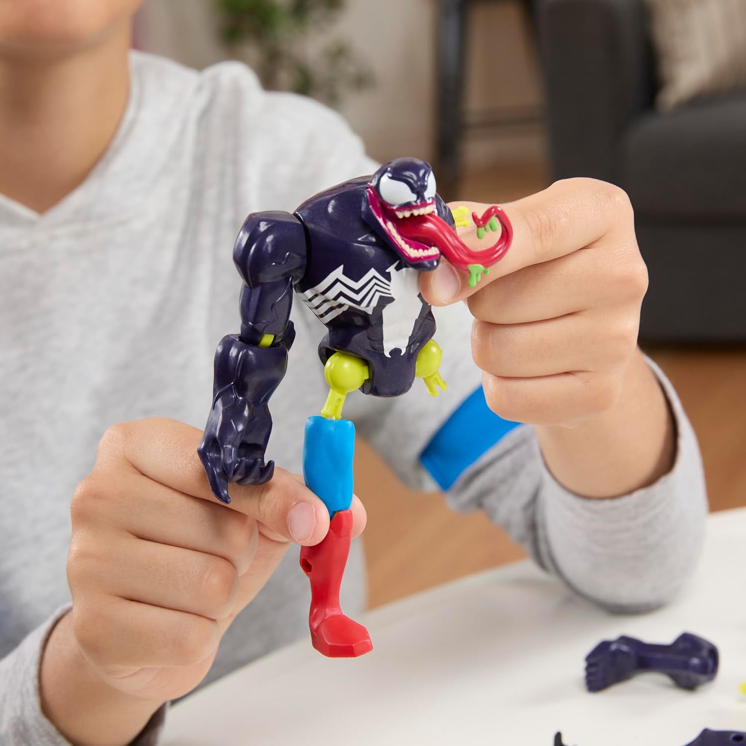 Detalle 2 de Spider-Man MixMashers Marvel Venom Pack 2