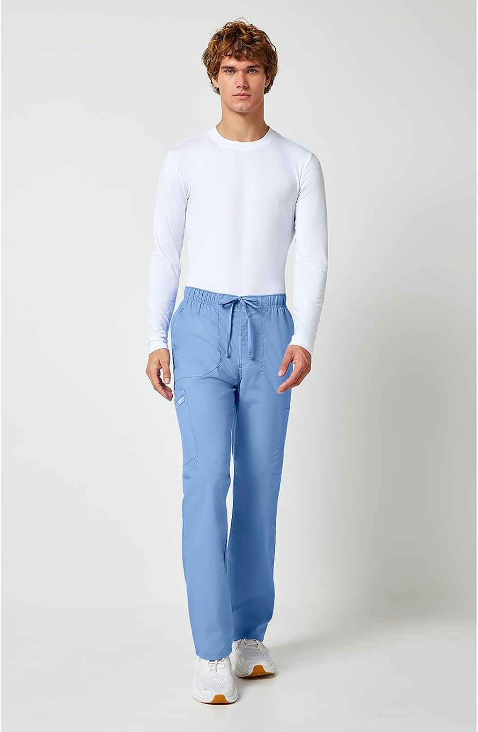Detalle de Cherokee WW190 Men's Tapered-Leg Cargo Scrub Pants, 2-Way Stretch, 5 Pockets