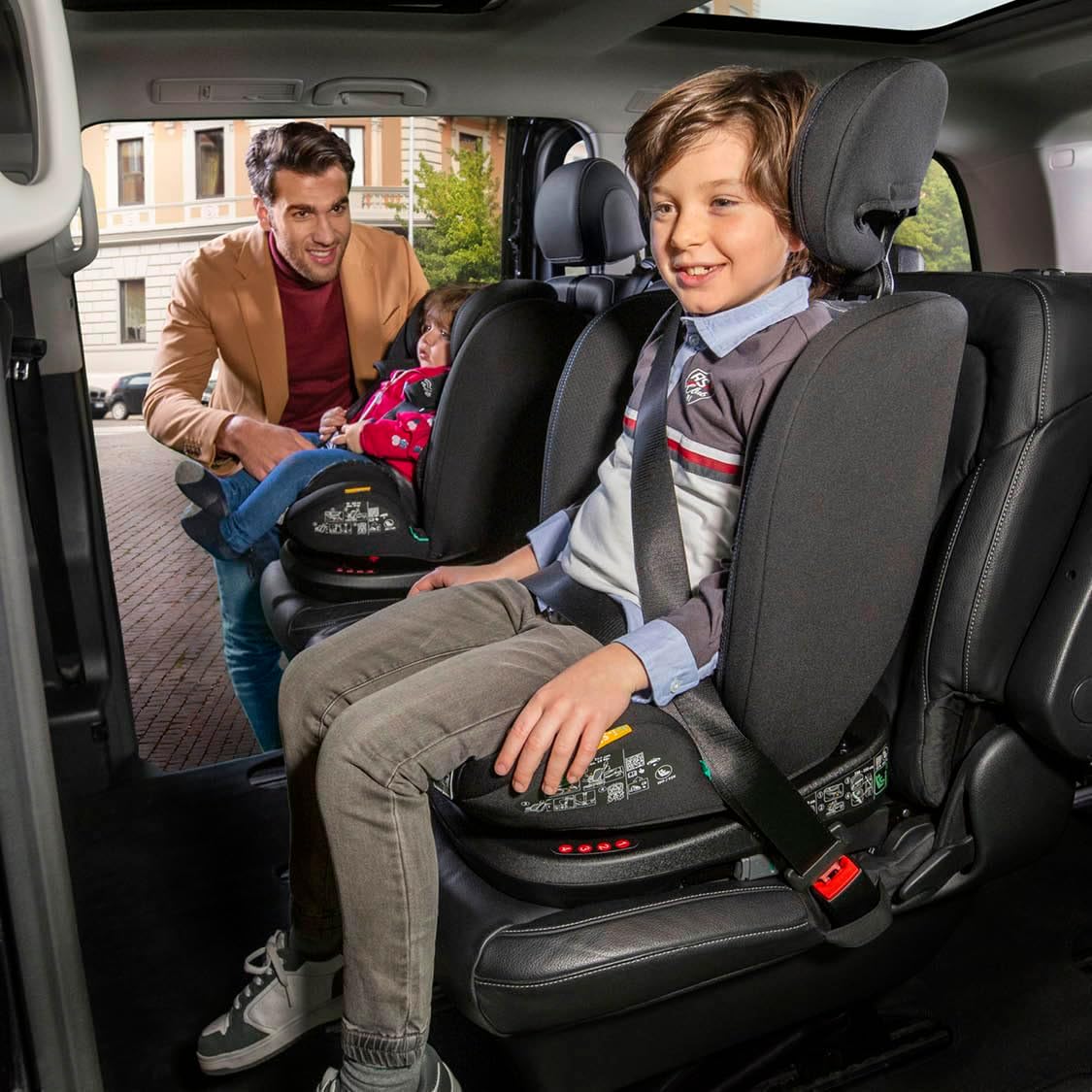 Detalle de CHICCO Mokita I-Size — Siège auto adapté de 76 à 150 cm avec Isofix et réducteur souple