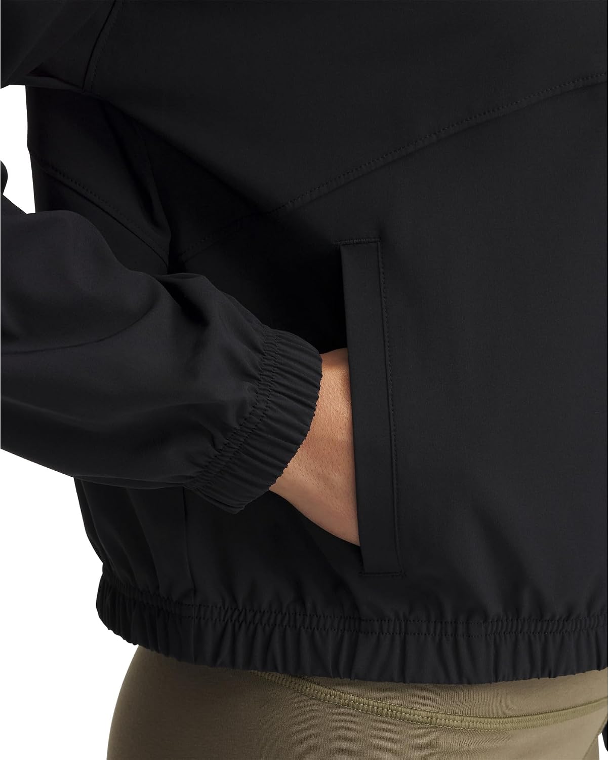 Detalle 2 de Under Armour Women's Ua Rival Woven Jacket Sweatshirt (Pack of 1): A pragmatic everyday layer
