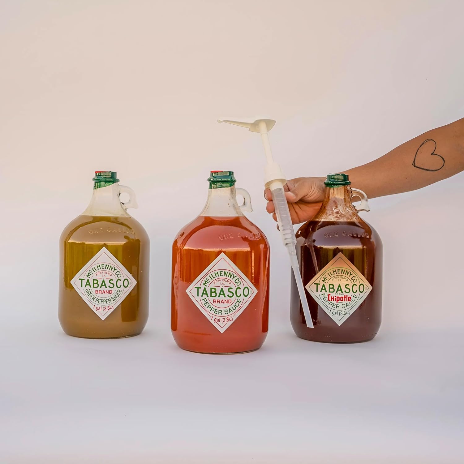 Detalle de Tabasco Original Red – Salsa al peperoncino 3,780 ml (bottiglia grande con pompetta)