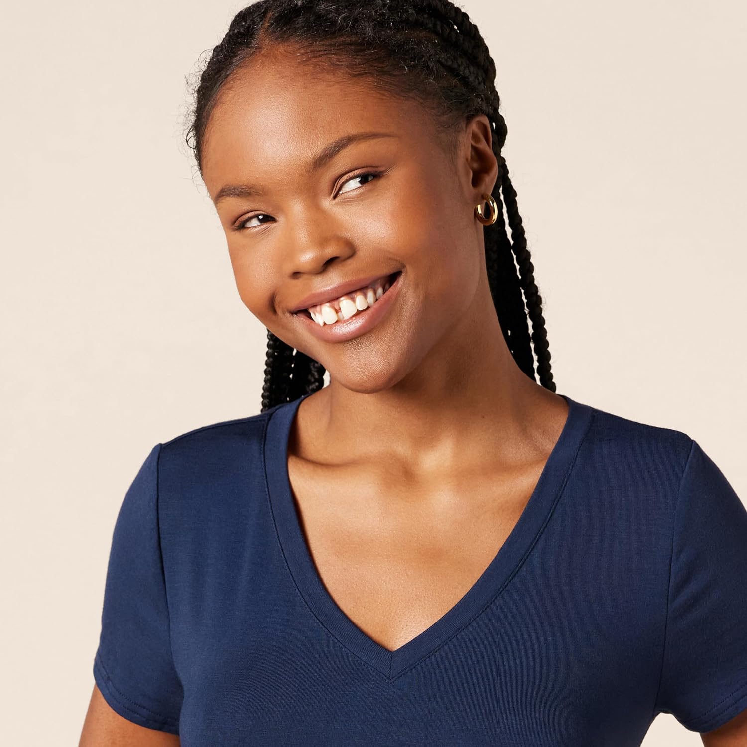 Detalle 2 de Amazon Essentials Damen Kurzarm-Jersey-Kleid mit V-Ausschnitt (mittellang)