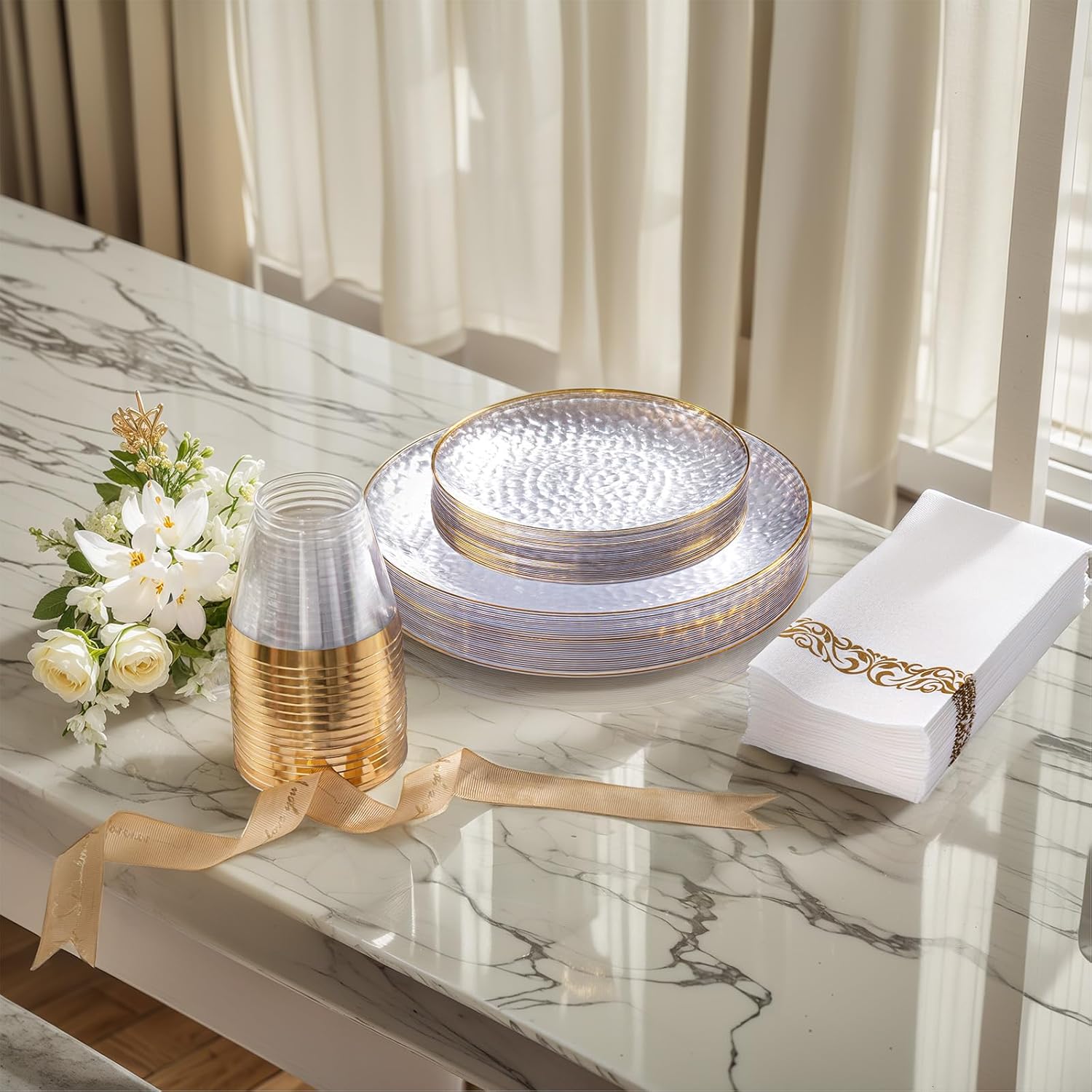 Thumbnail 2 de DaYammi 350-Piece Clear Gold Plastic Dinnerware Set (Hammered Style) for 50 Guests