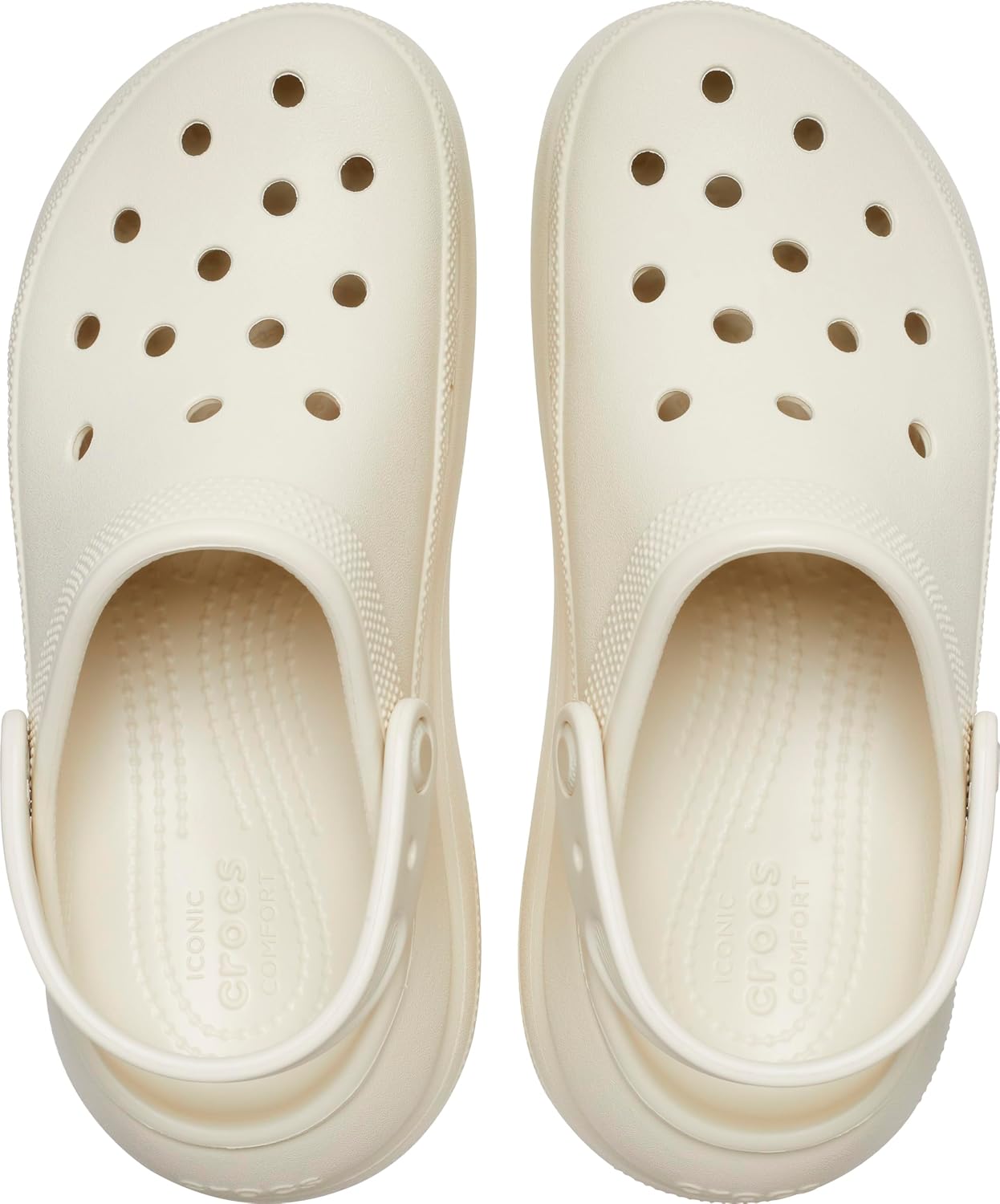 Detalle 2 de Crush Clog zoccoli con plateau Crocs: comfort modulare e stile per tutti i giorni