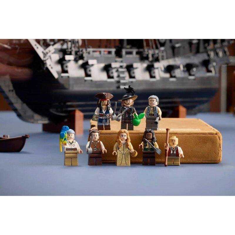 Thumbnail 2 de LEGO Icons 10365 Barco Pirata 2862 piezas