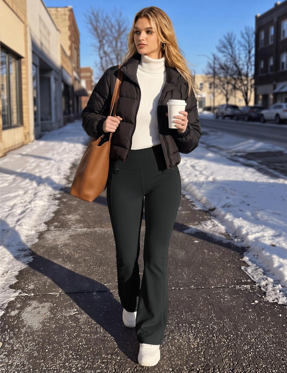 Detalle de MAGCOMSEN High Waist Flare Pants, Water-Resistant Leggings with 3 Zip Pockets