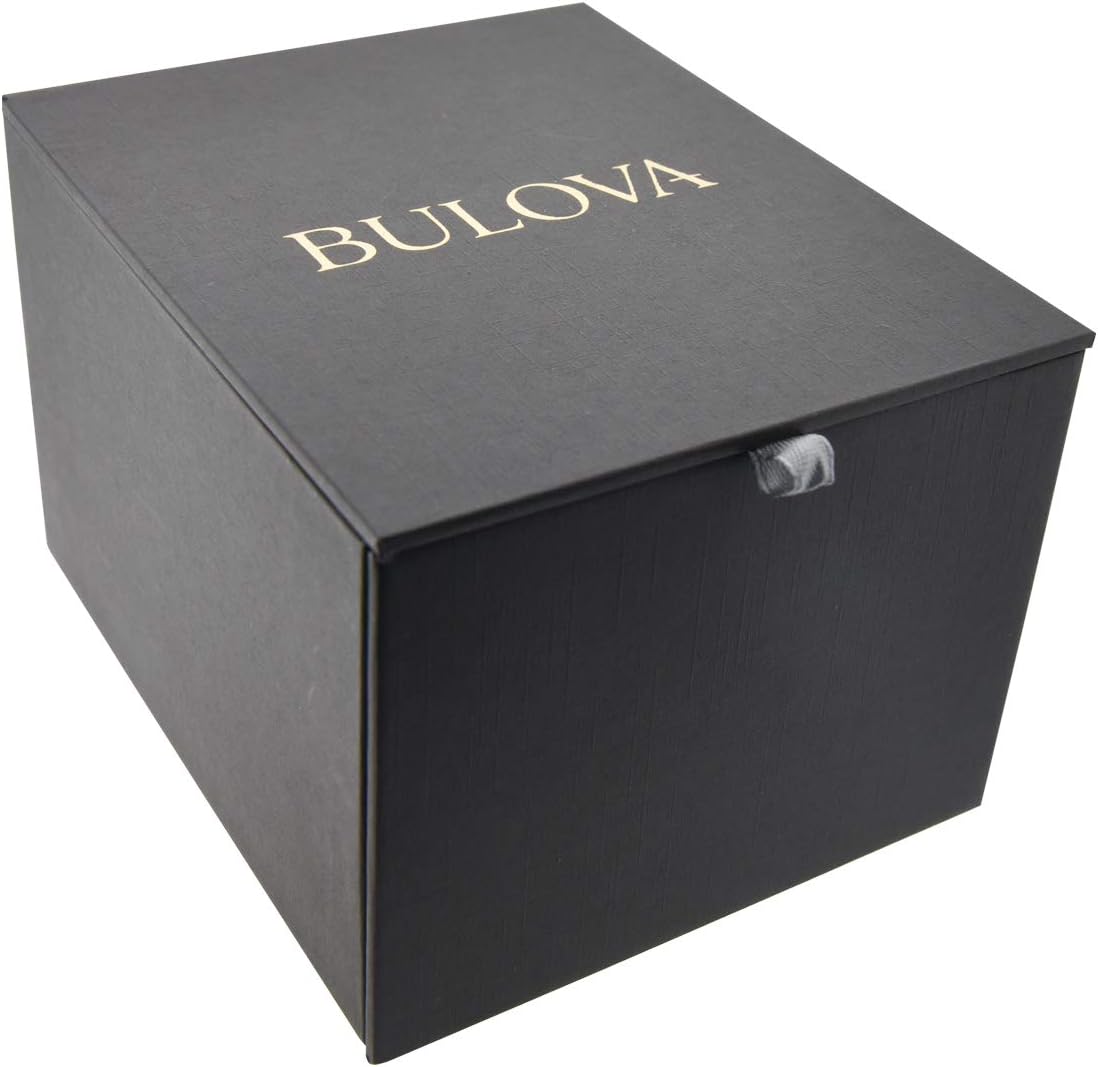 Detalle 2 de Bulova Men’s Marine Star Two-Tone Stainless Steel Chronograph Quartz Watch (Blue Dial, 98H37)