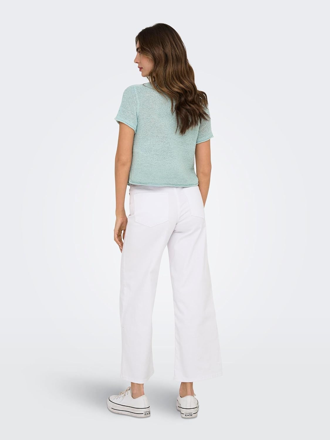 Detalle de ONLY Knitted Top ONLSUNNY Knitted Top: comfort e stile in un capo indispensabile