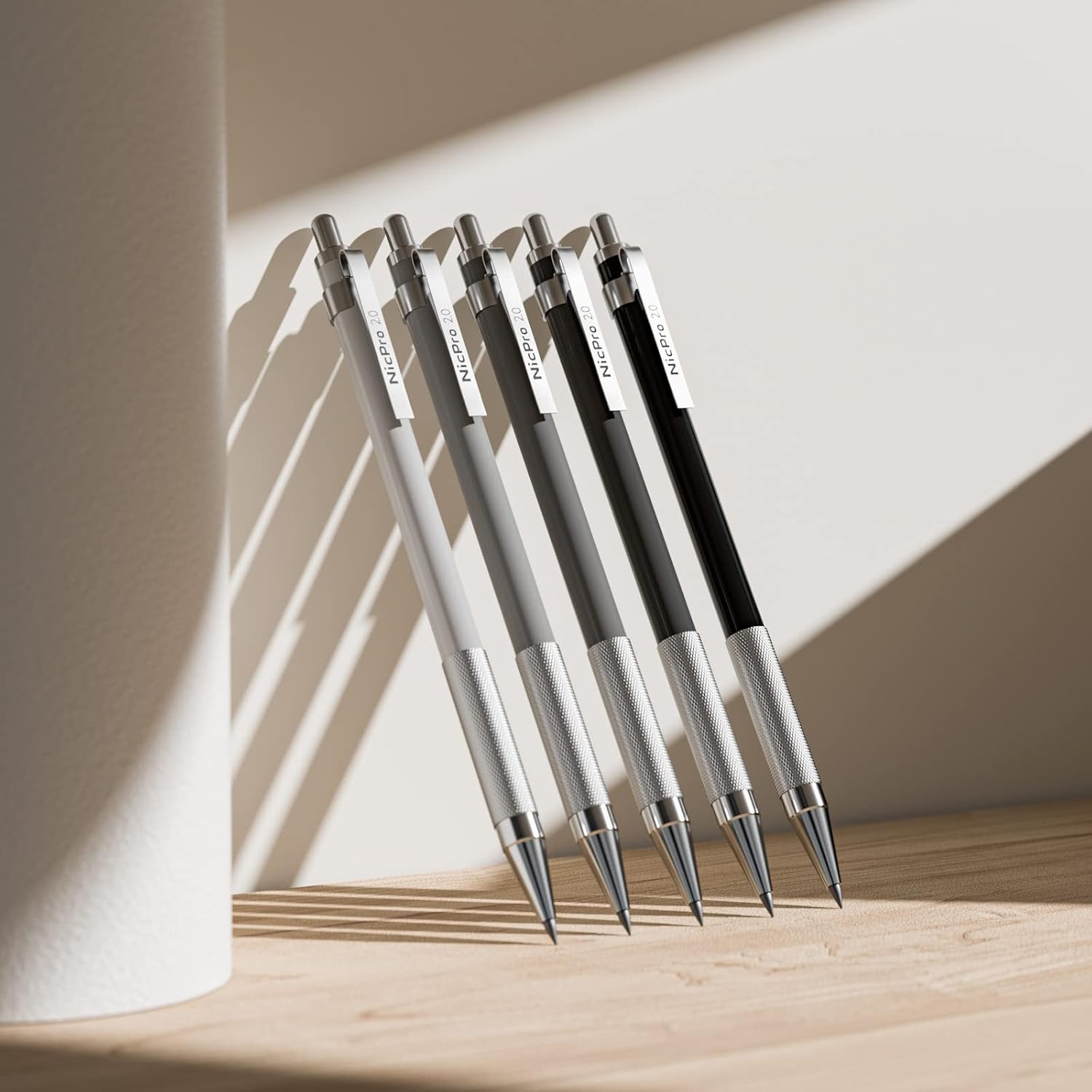 Detalle 2 de Nicpro Matite meccaniche 2mm set artistico ✏