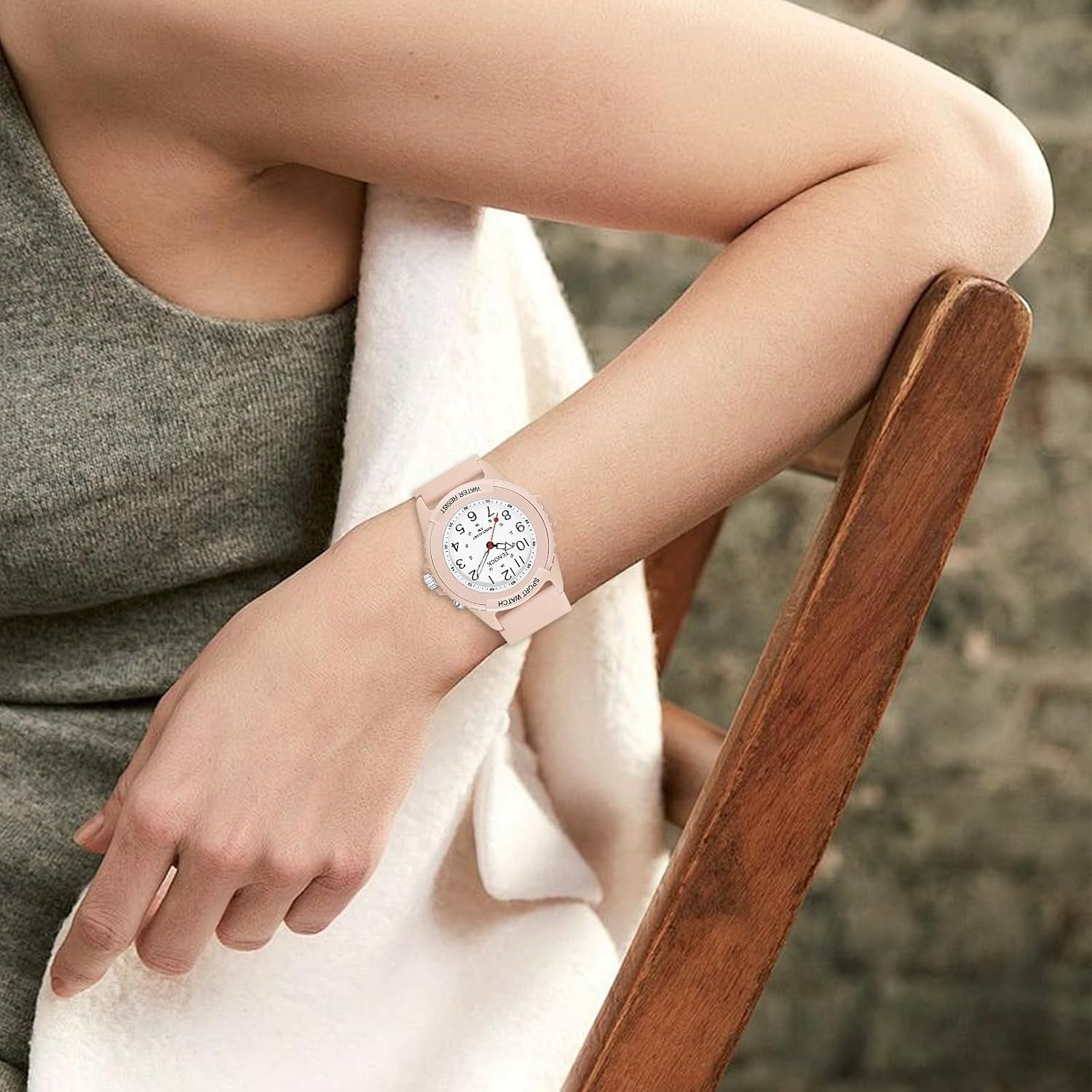 Thumbnail 3 de TENOCK Montre de sport analogique à quartz pour femmes – Étanche 50 M avec veilleuse
