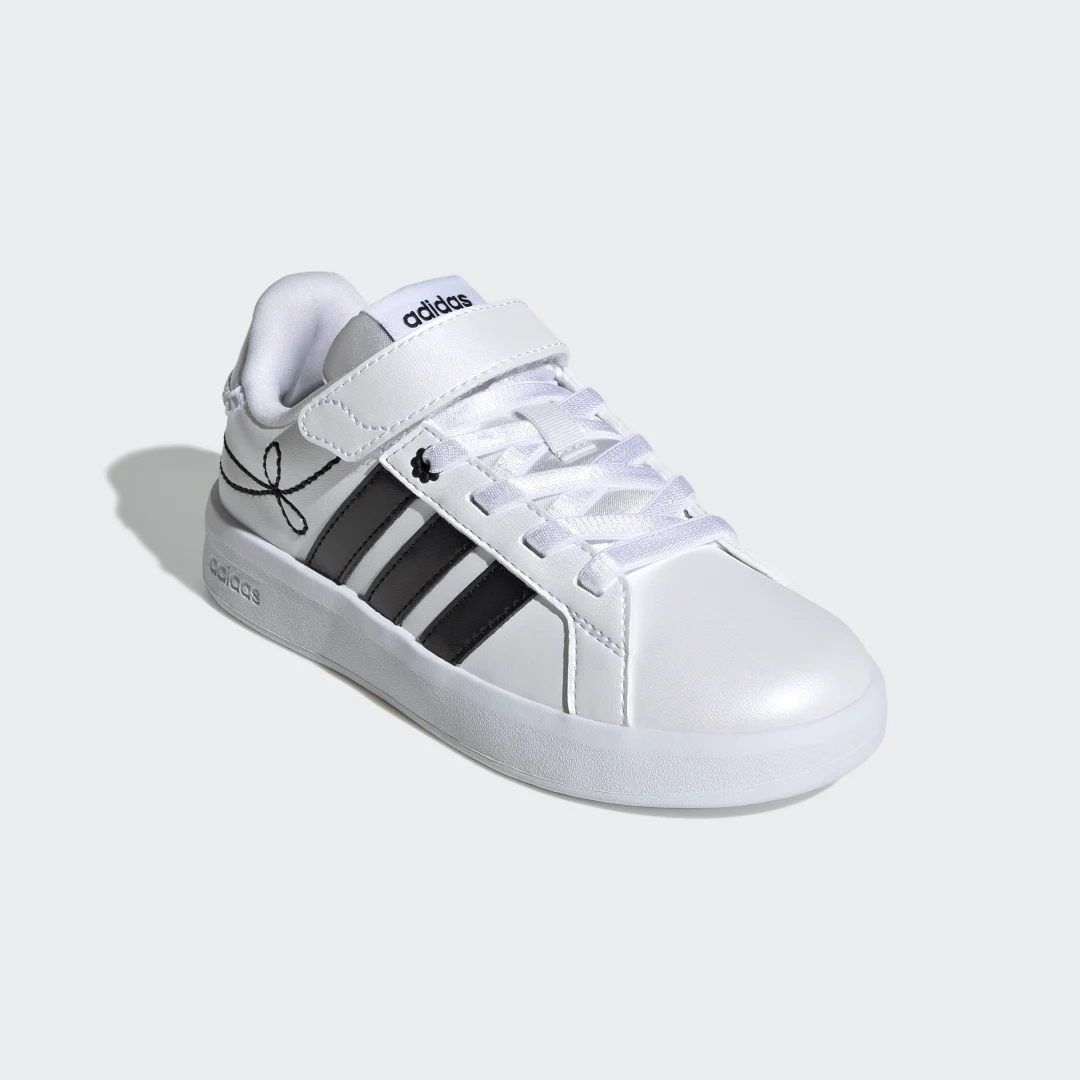 Detalle 2 de Zapatilla Grand Court 3.0 de Adidas: estilo clásico para uso diario