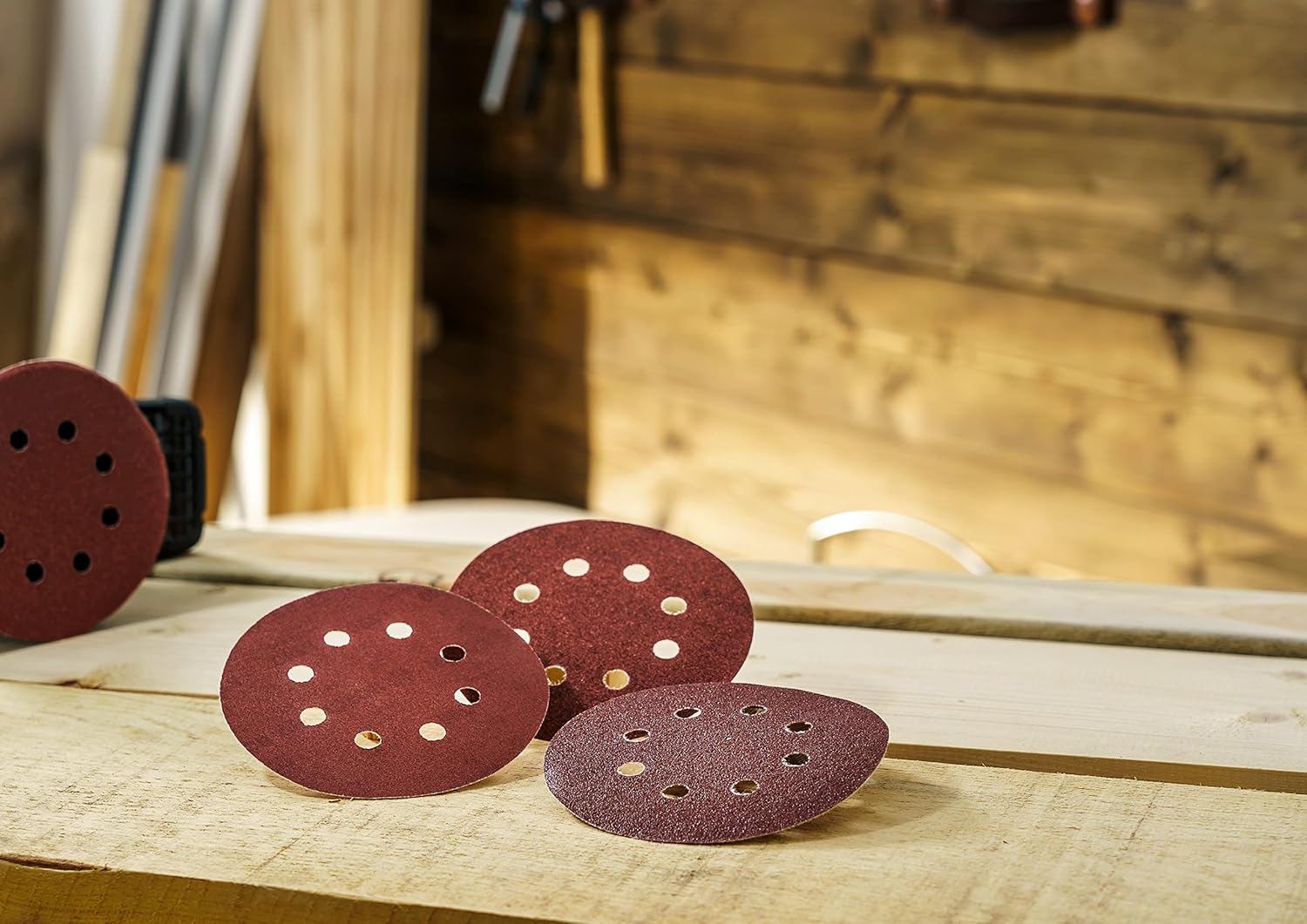 Thumbnail 5 de Bosch 125mm Random Orbit Sanding Sheets (80–240 grit) with Velcro