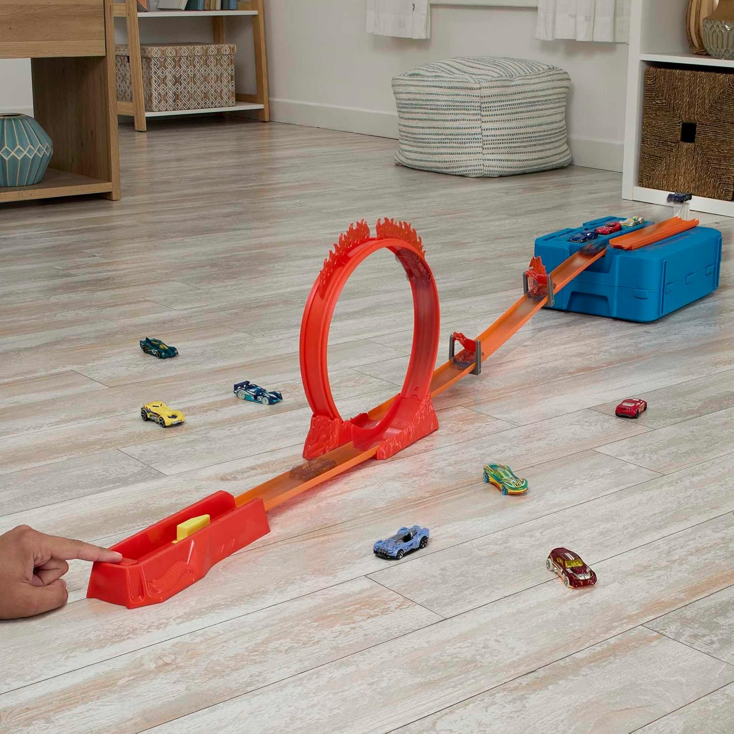 Thumbnail 1 de Hot Wheels HMC04 Pista Acrobacias de Fuego