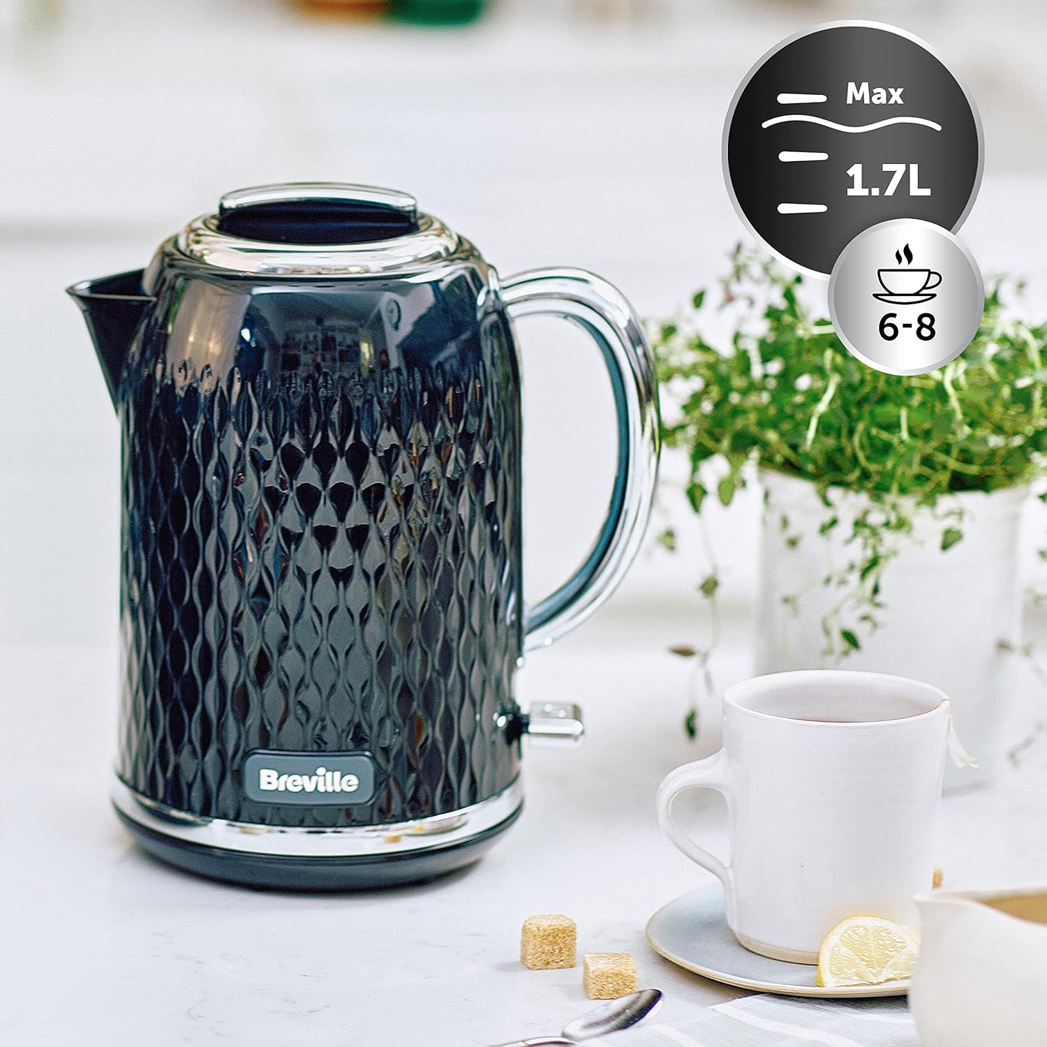 Thumbnail 1 de Breville Curve Electric Kettle VKT017 (1.7 L, 3kW fast boil) in Black & Chrome
