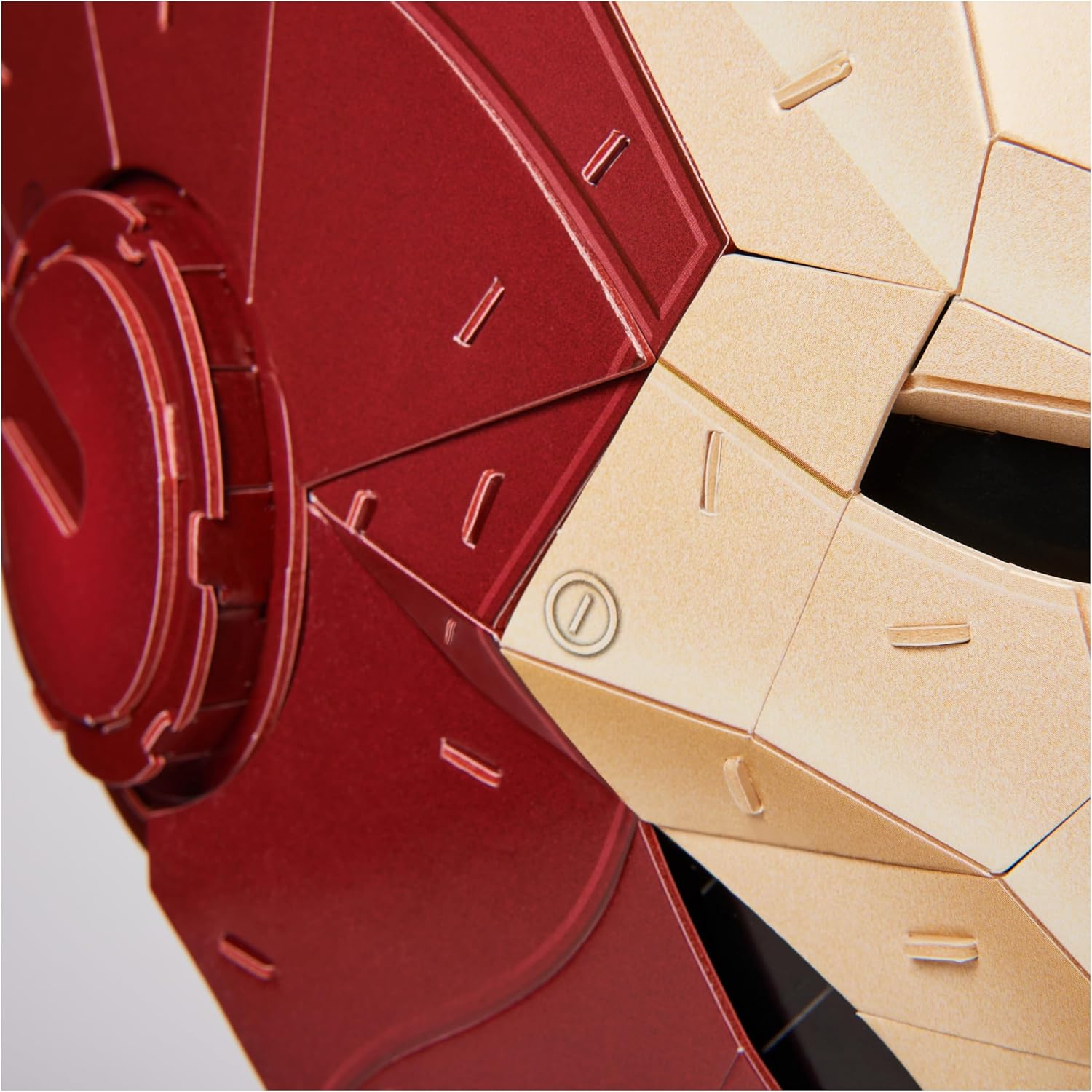 Thumbnail 6 de 4D Build Marvel Iron Man-Helm – detailreicher 3D-Modellbausatz aus Karton, 96 Teile