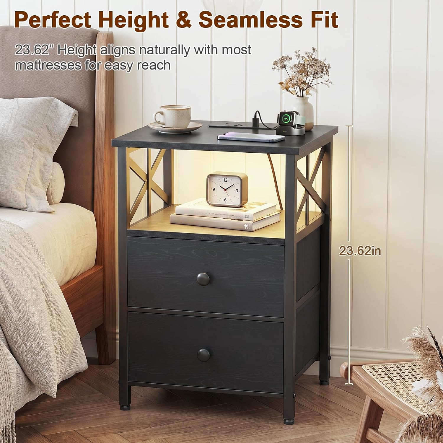 Detalle 2 de AMHANCIBLE HET052 LED Nightstand Set of 2 with Charging Station