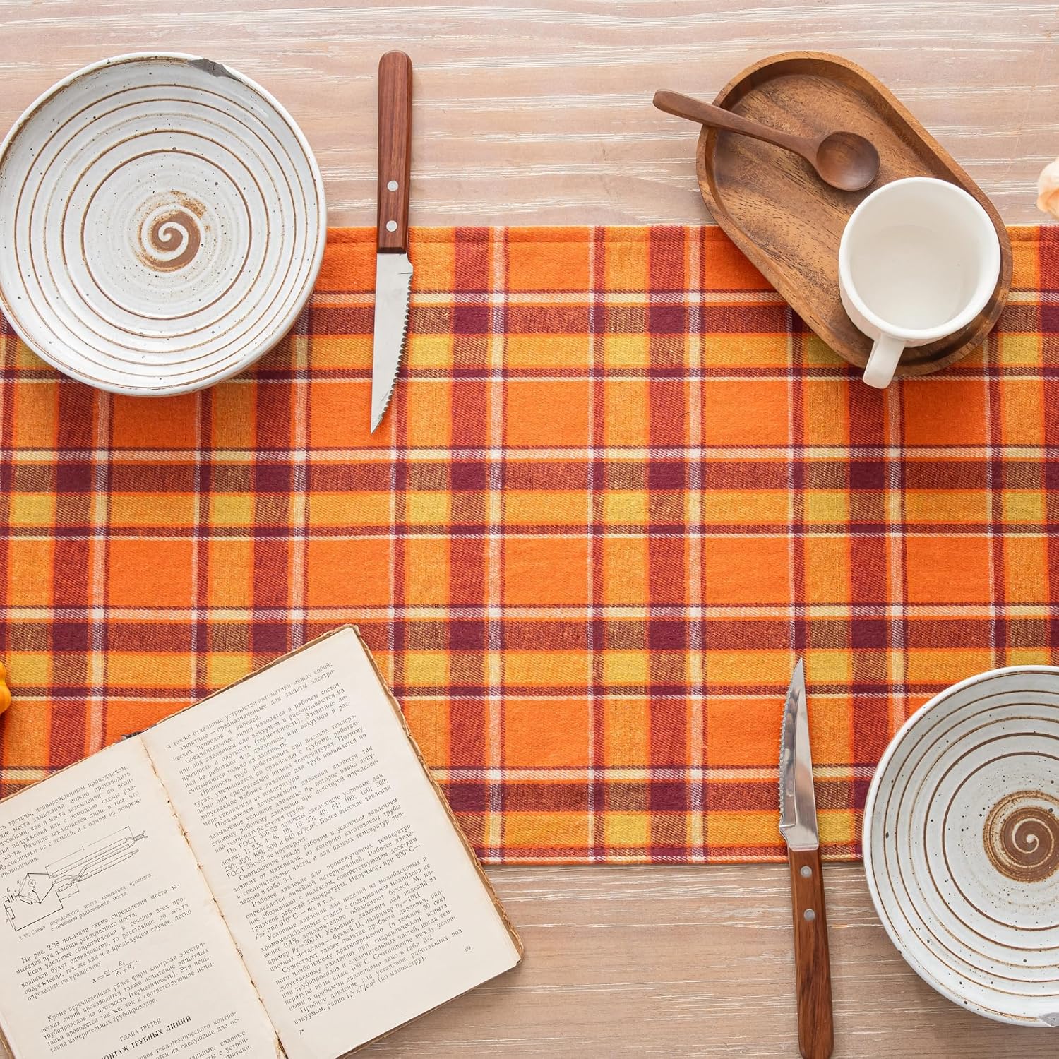 Detalle 2 de AQOTHES Table Runner, 100% Polyester