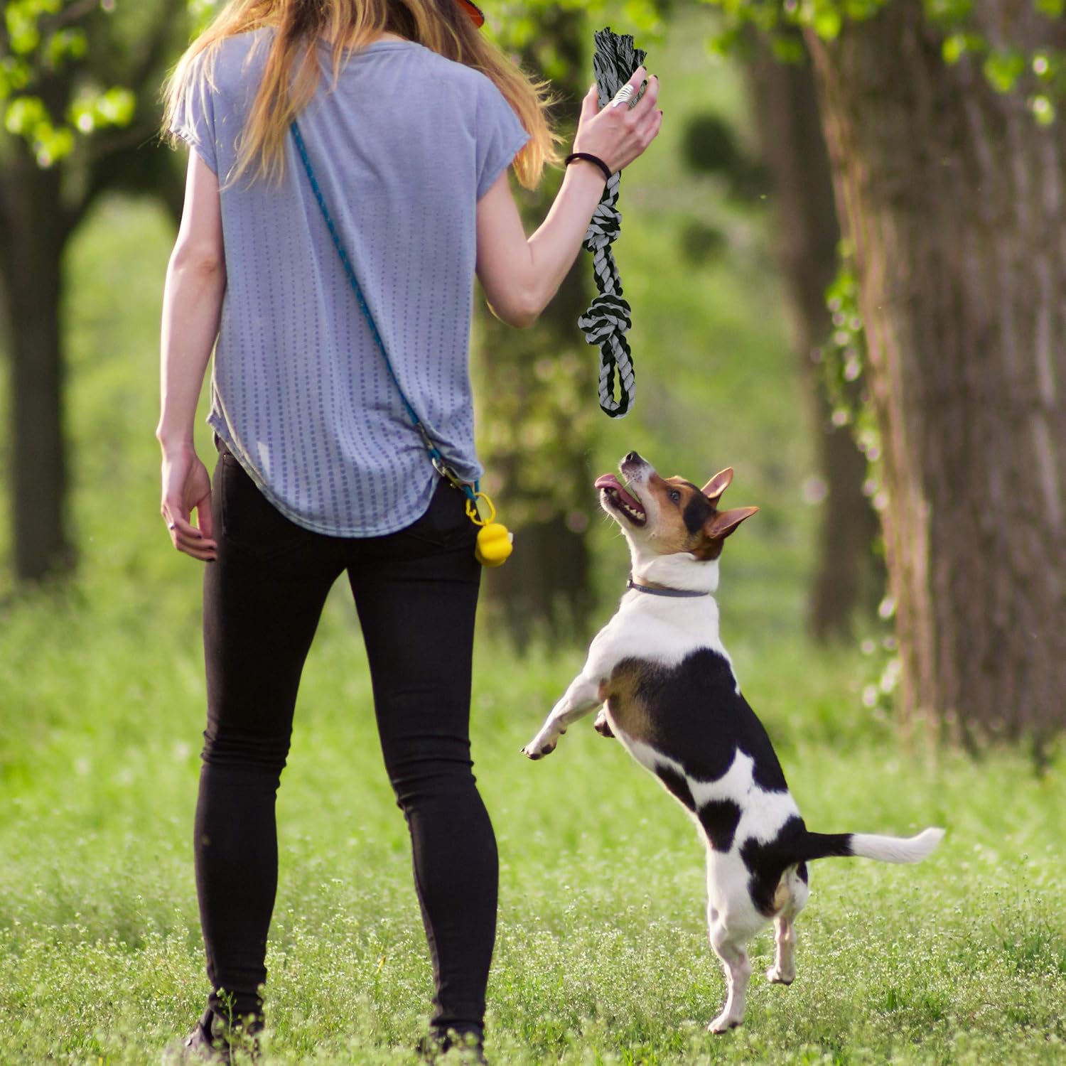 Detalle de Relaxdays Corde per Cani – Set di 2 Giocattoli Resistenti da 70 cm in Treccia Nero/Grigio
