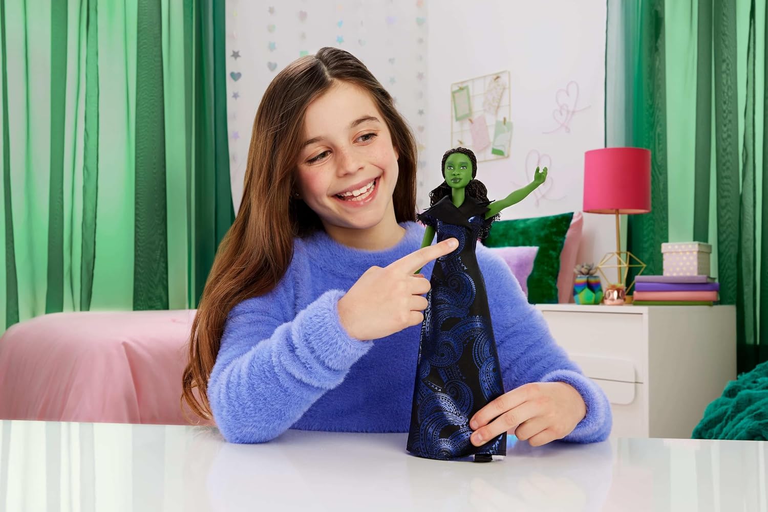 Thumbnail 1 de Mattel JFM09 Wicked: For Good Elphaba-modedocka med sångfunktion