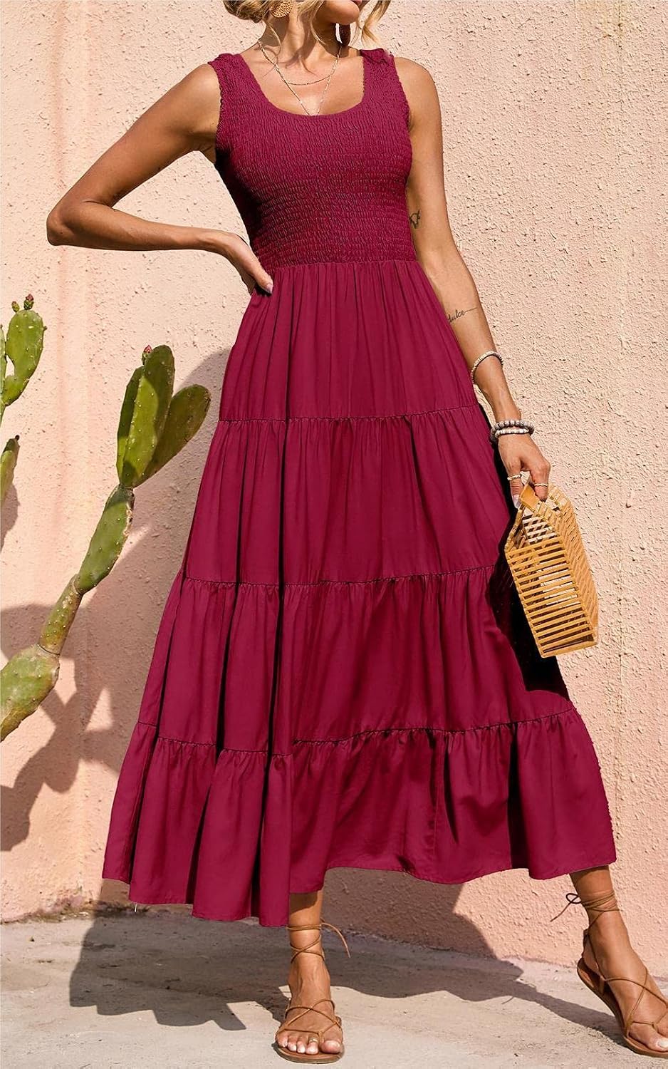Detalle de PRETTYGARDEN Women's 2026 Casual Maxi Sundress with Smocked Tank, Sleeveless, Tiered Long Dress