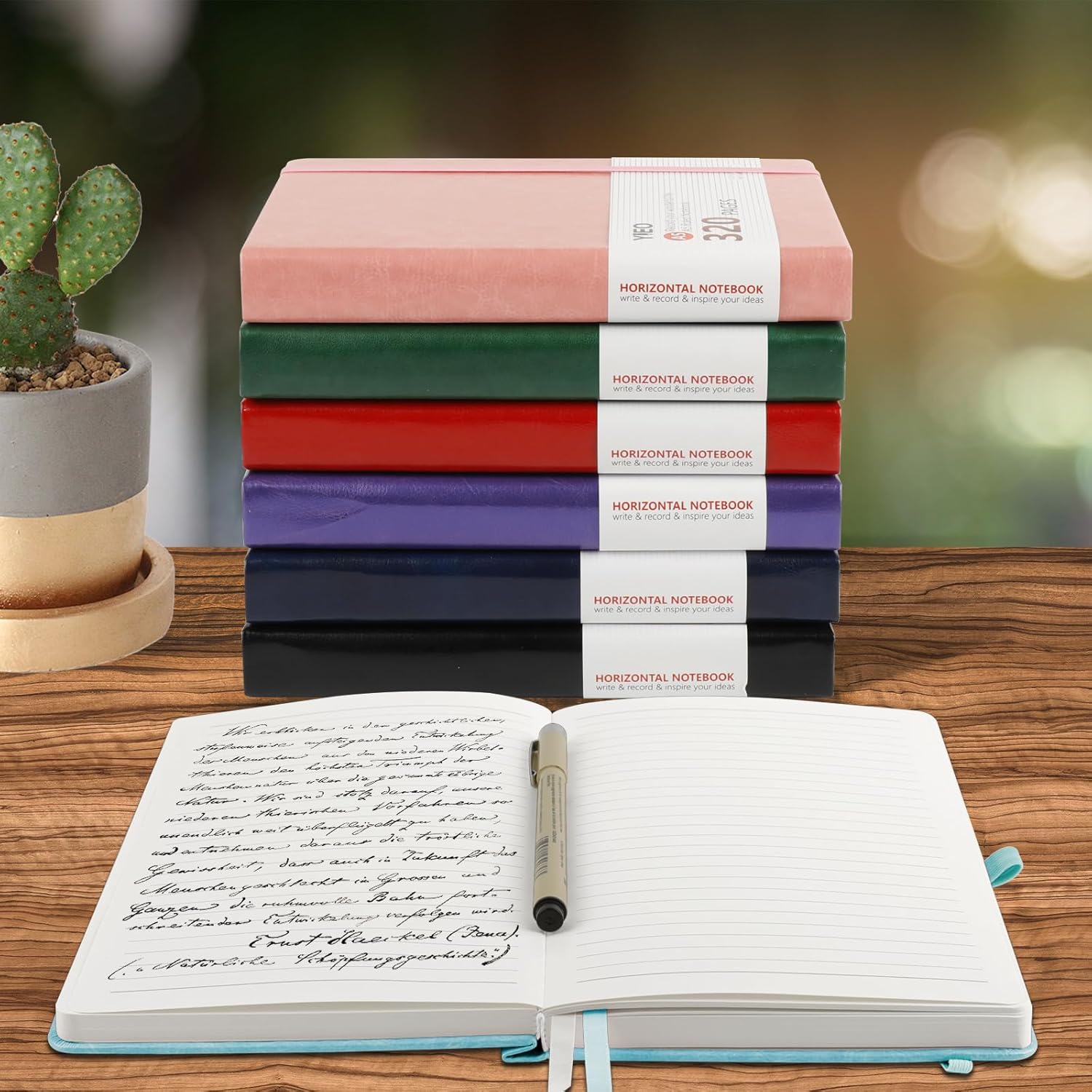 Detalle de YIEO A5 Hardback Lined Notebook (320 Pages) in Light Blue
