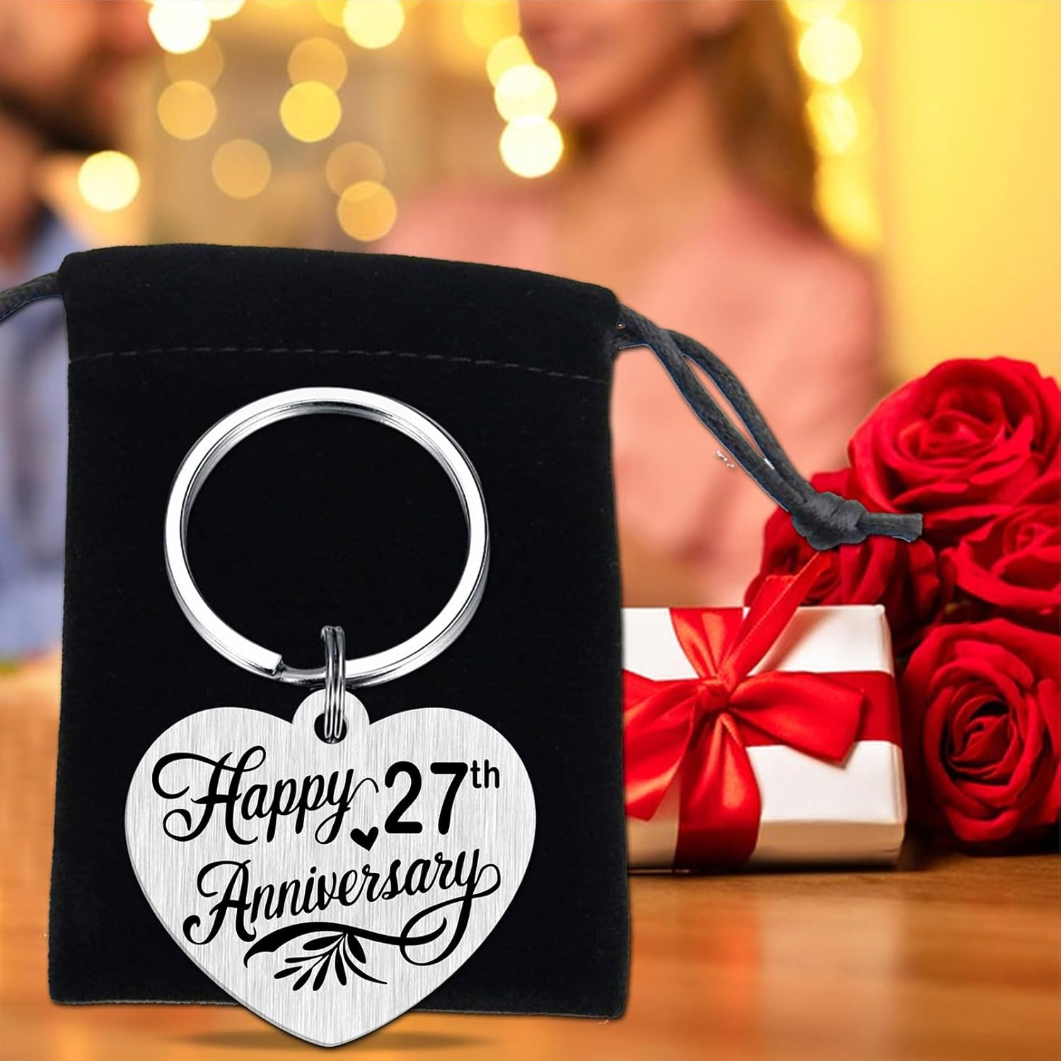 Thumbnail 5 de Tangvo Wedding Anniversary Keychain for Women and Men — Double-Sided Engraved Heart