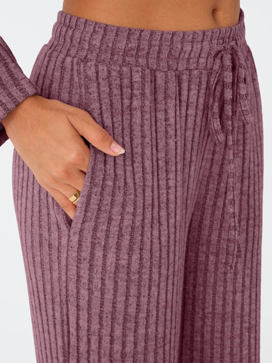 Detalle de LILLUSORY Women's Two-Piece Lounge Set, Ribbed Knit, Stretch Fabric, Pockets