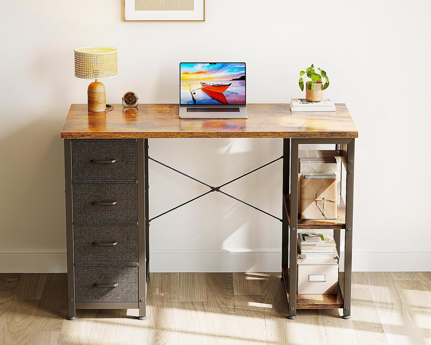 Detalle 2 de Coleshome Piccola Scrivania con 4 cassetti in tessuto – 100x40 cm, ripiani reversibili, supporto per cuffie, marrone