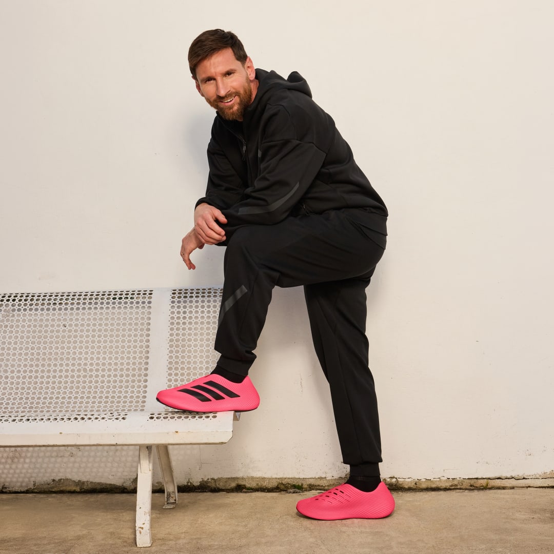 Detalle de Adidas CHANCLA PURECHILL en color Rosa