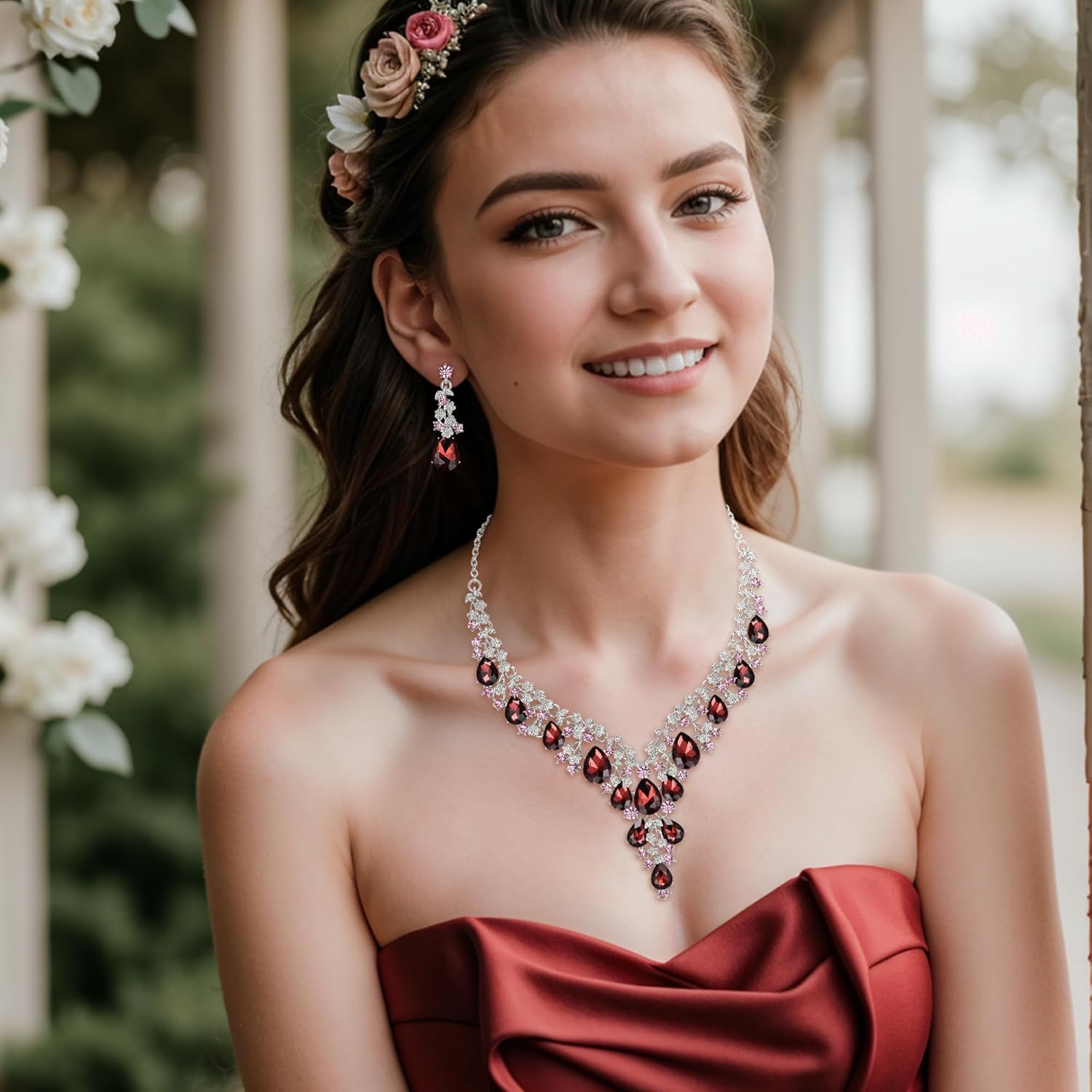 Thumbnail 1 de Parure bijoux de mariage Clearine : collier chaîne ajustable + boucles d’oreilles strass cristal